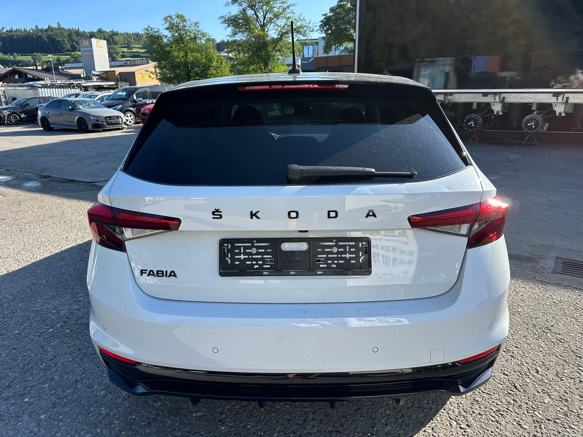 SKODA Fabia 1.5 TSI Monte Carlo DSG-image-4