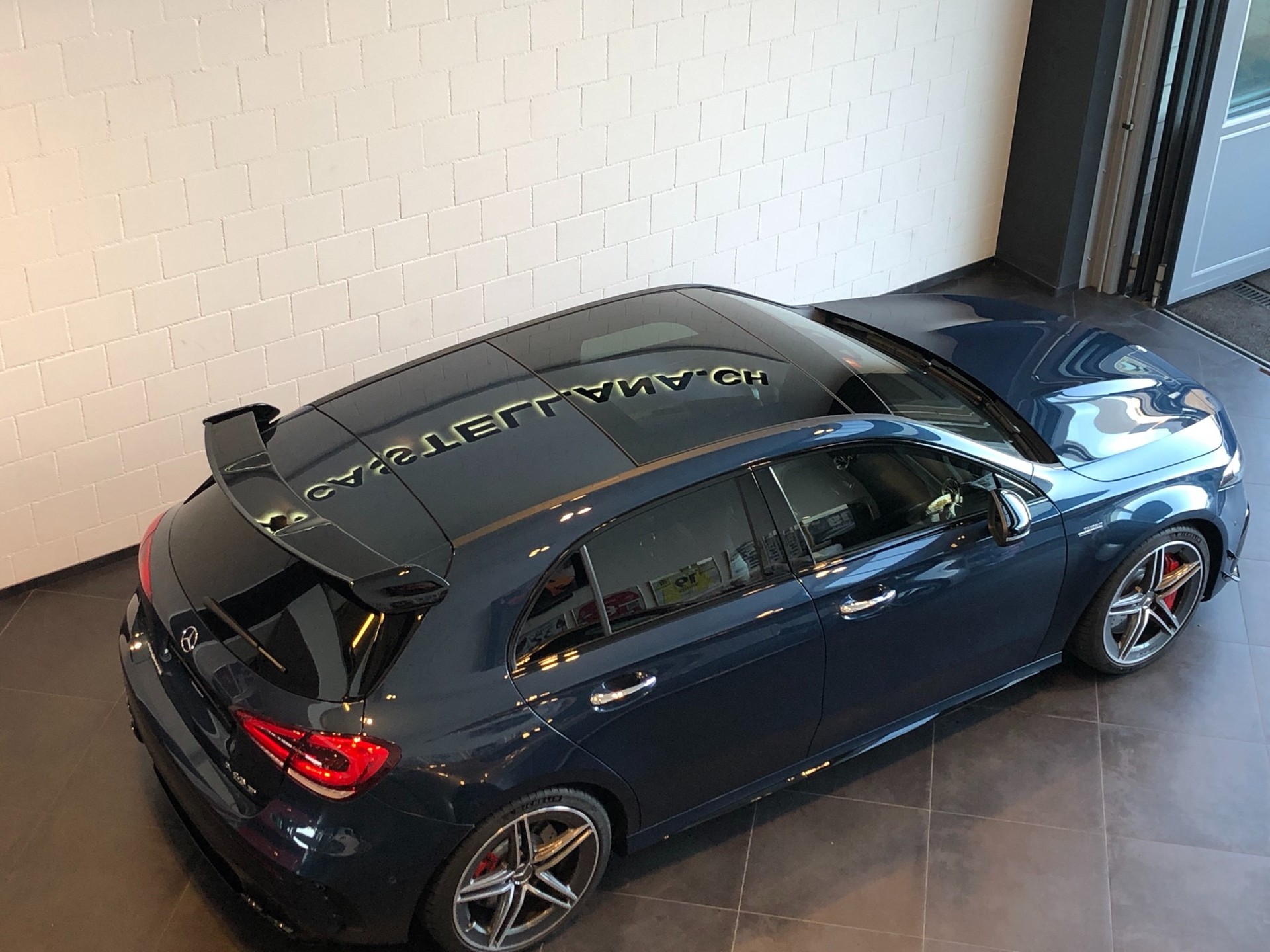 MERCEDES-BENZ A 45 S AMG 4Matic+ Speedshift-image-2