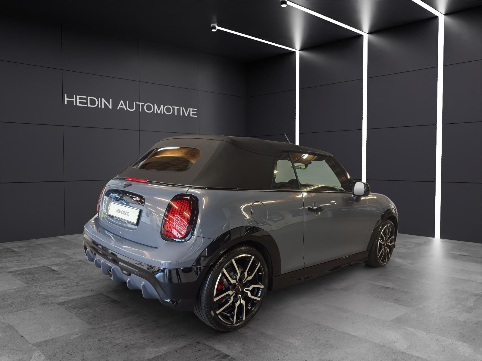 MINI Cabrio F67 2.0i John Cooper Works-image-4