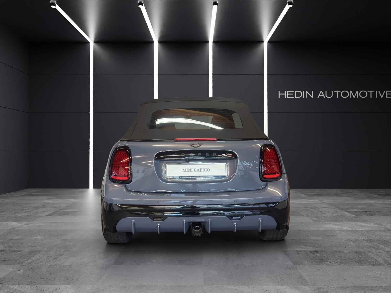 MINI Cabrio F67 2.0i John Cooper Works-image-3