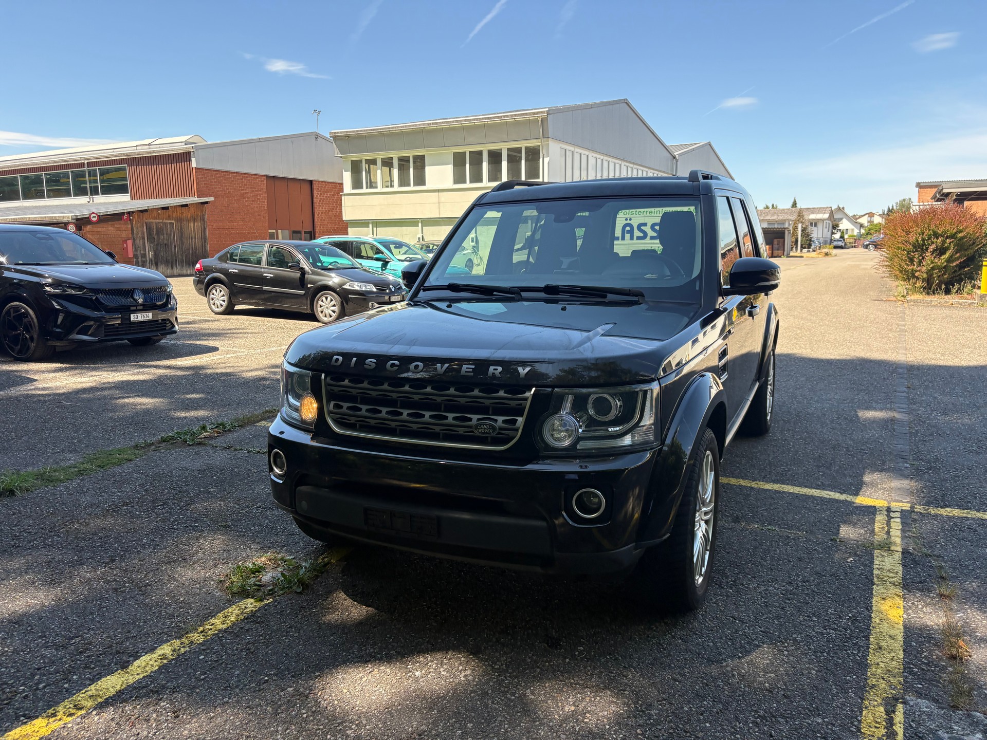 LAND ROVER Discovery 3.0 TDV6 SE Automatic-image-0