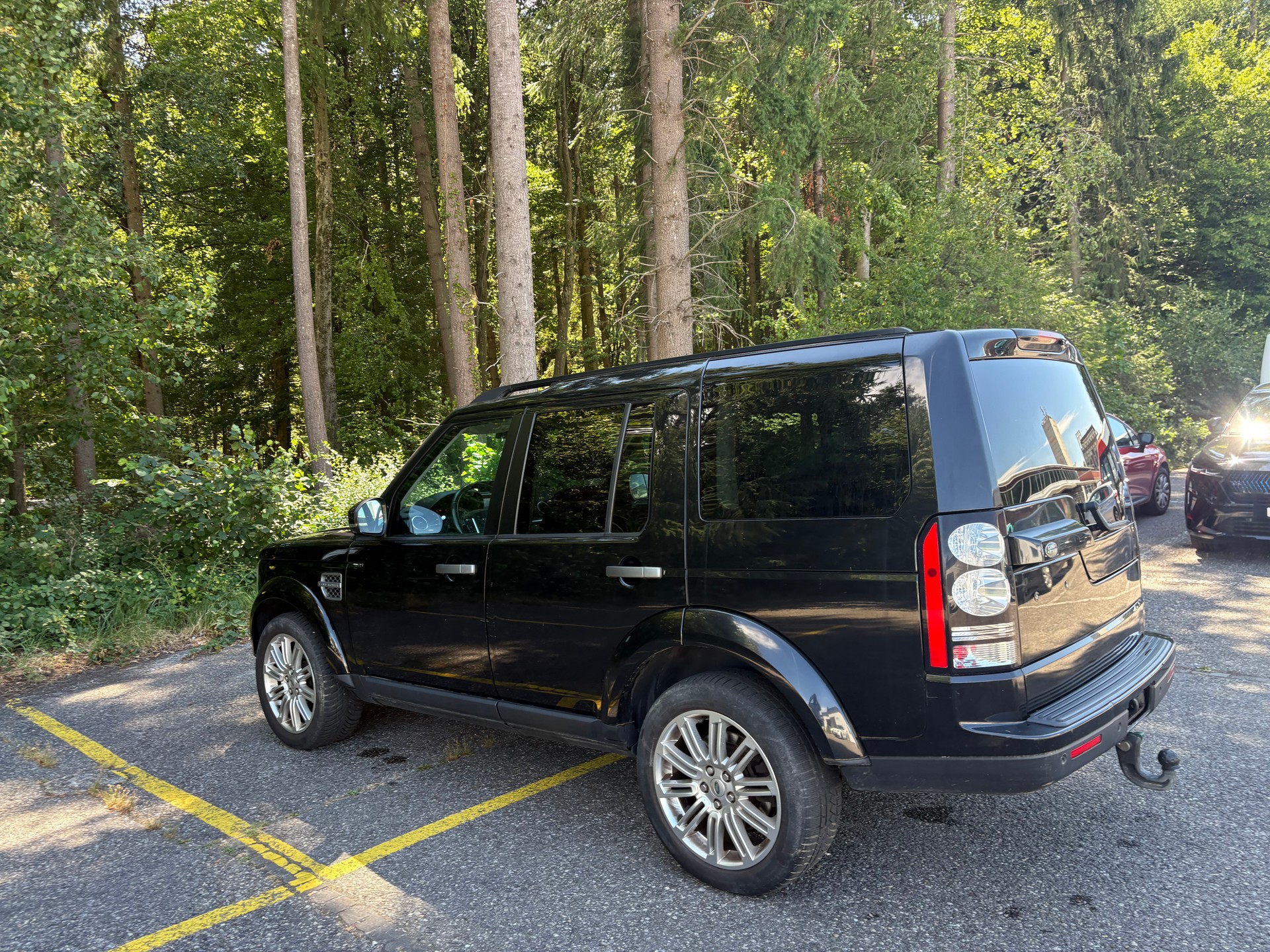 LAND ROVER Discovery 3.0 TDV6 SE Automatic-image-8