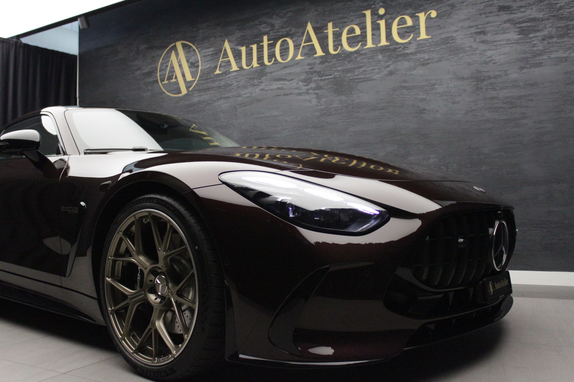 MERCEDES-BENZ AMG GT 63 4Matic+ Executive Edition-image-4