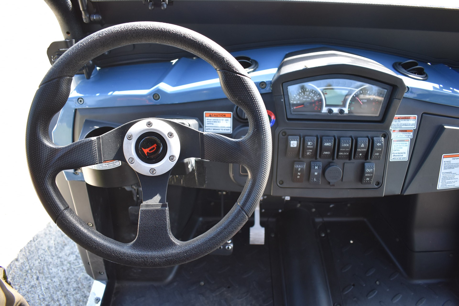 HISUN Sector E1 Elektro 4x4-image-14