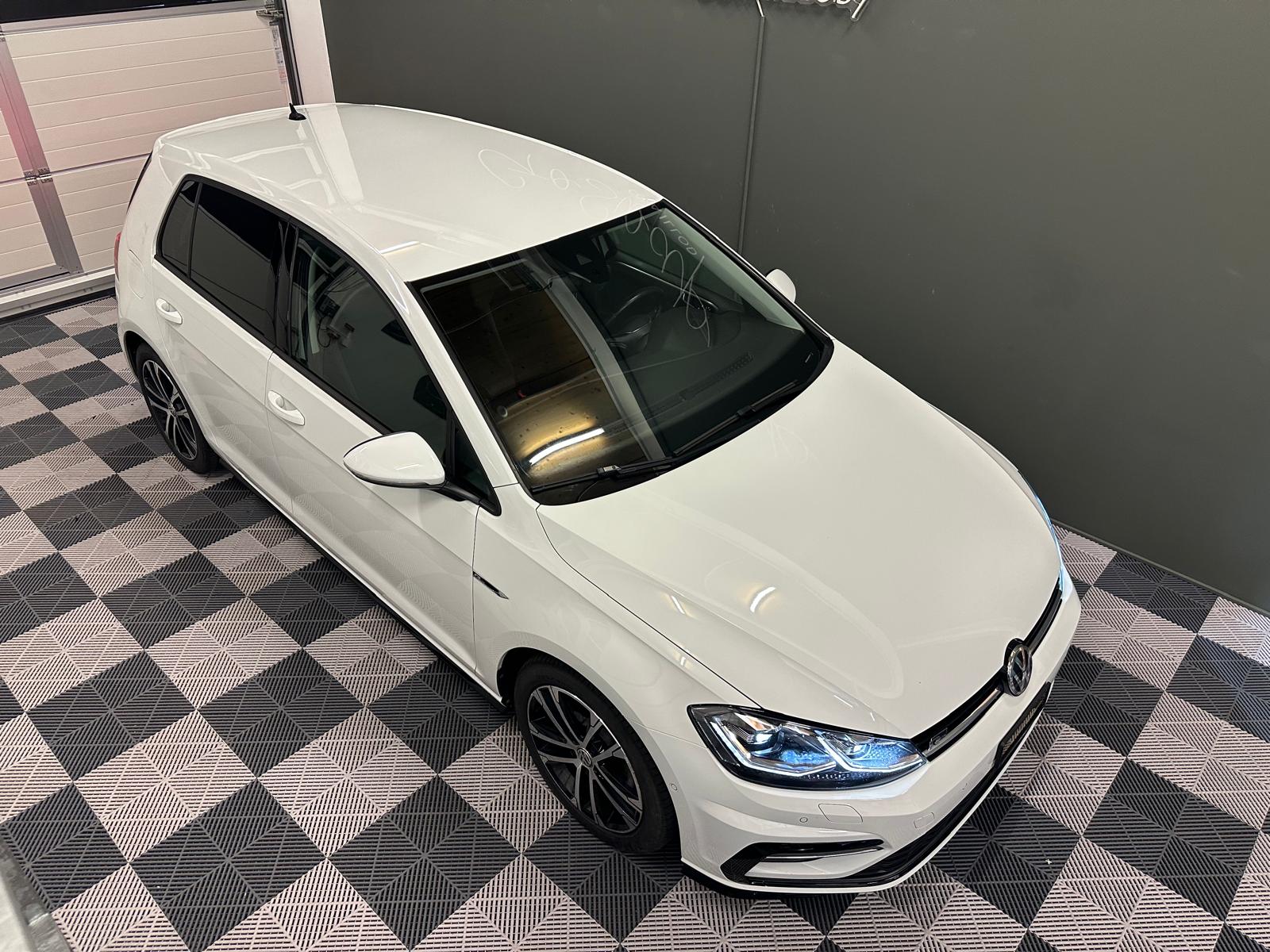 VW Golf 1.5 TSI R-LINE Edition 45 DSG-image-6