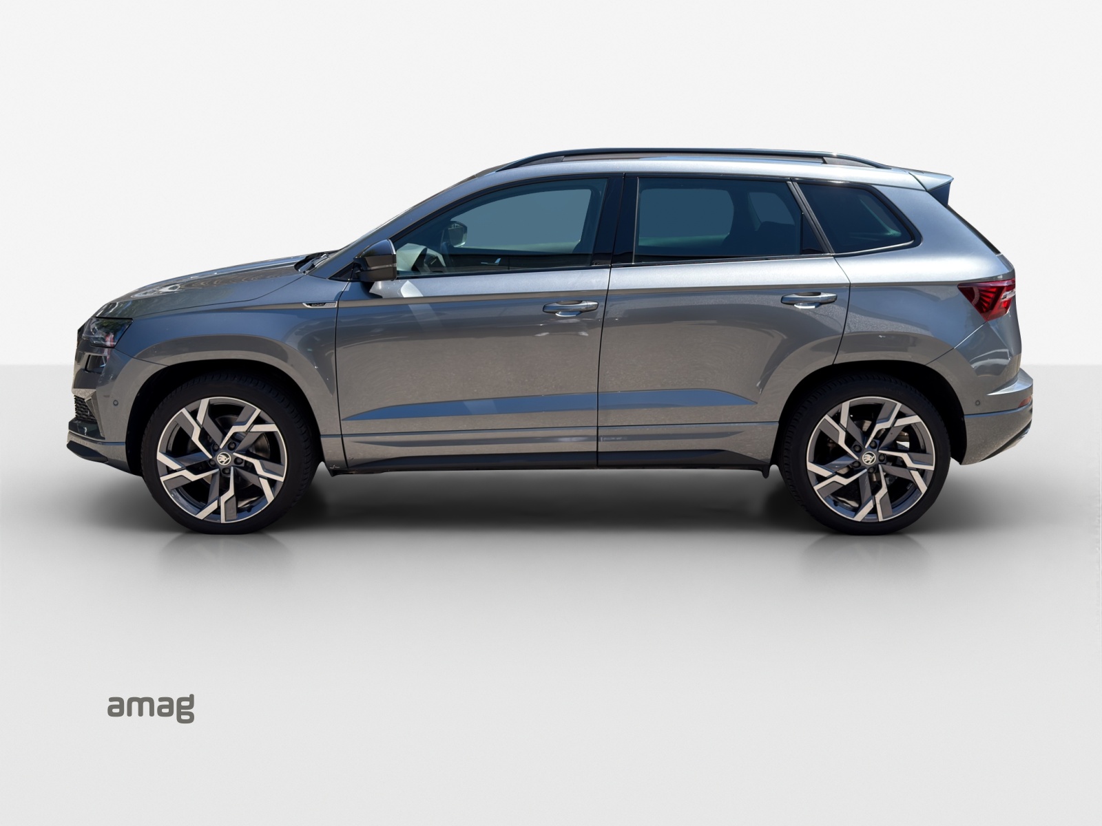 SKODA Karoq 2.0 TSI SportLine 4x4 DSG-image-1