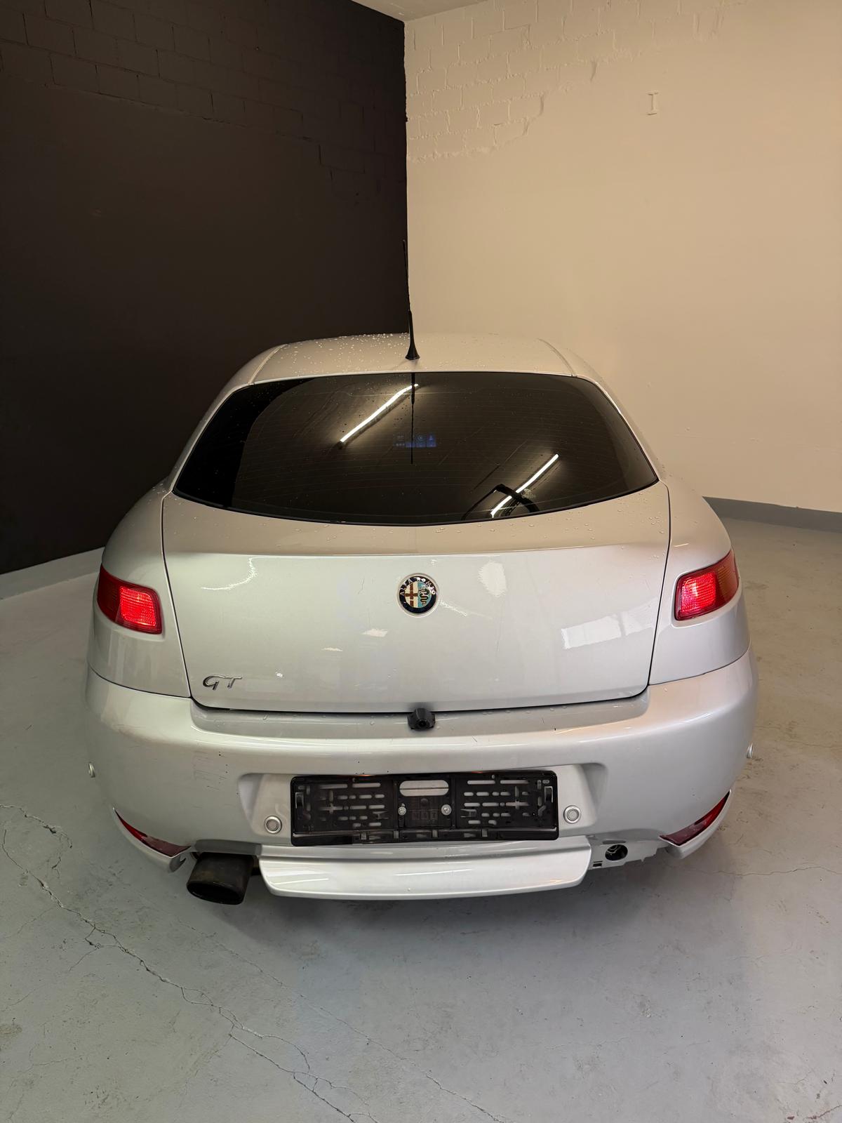 ALFA ROMEO GT 2.0 JTS Collezione ***CH-Fahrzeug***-image-4