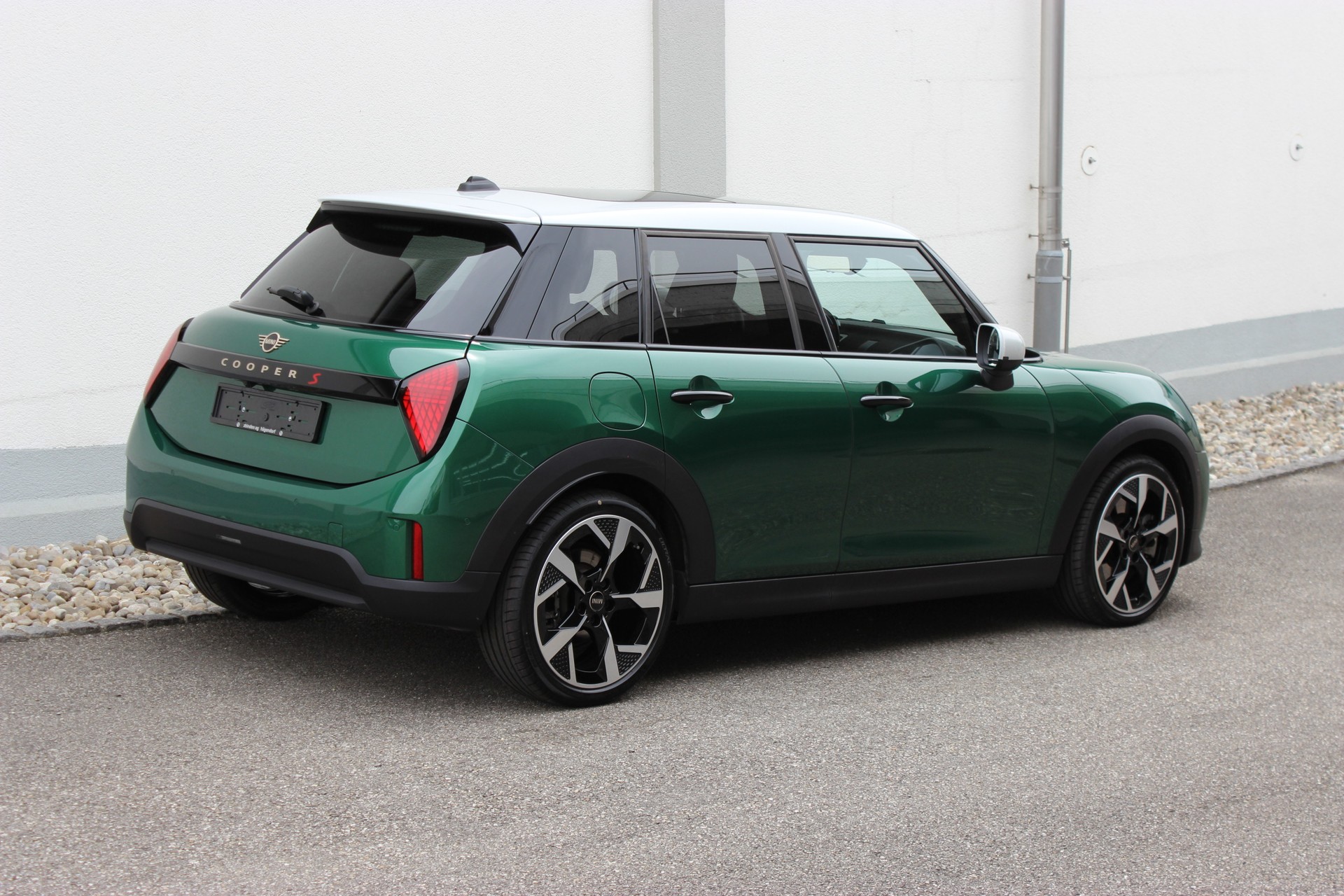 MINI Cooper S British Racing Green *Paket L*-image-5