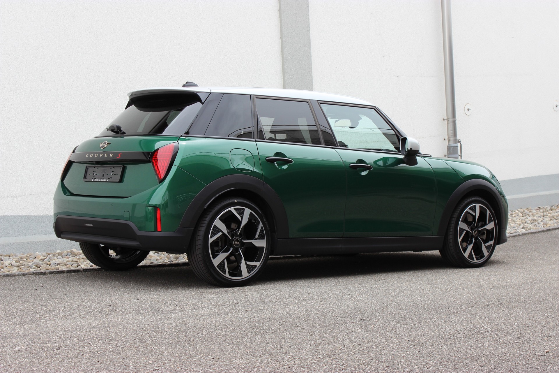 MINI Cooper S British Racing Green *Paket L*-showroom-element-2