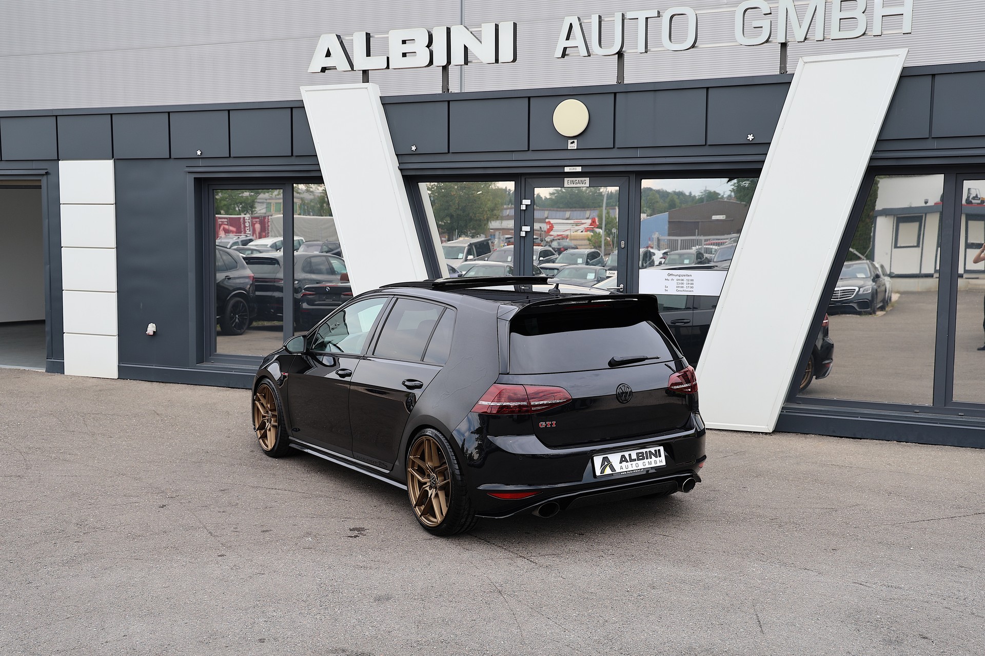 VW Golf VII 2.0 TSI GTI Clubsport DSG-image-4