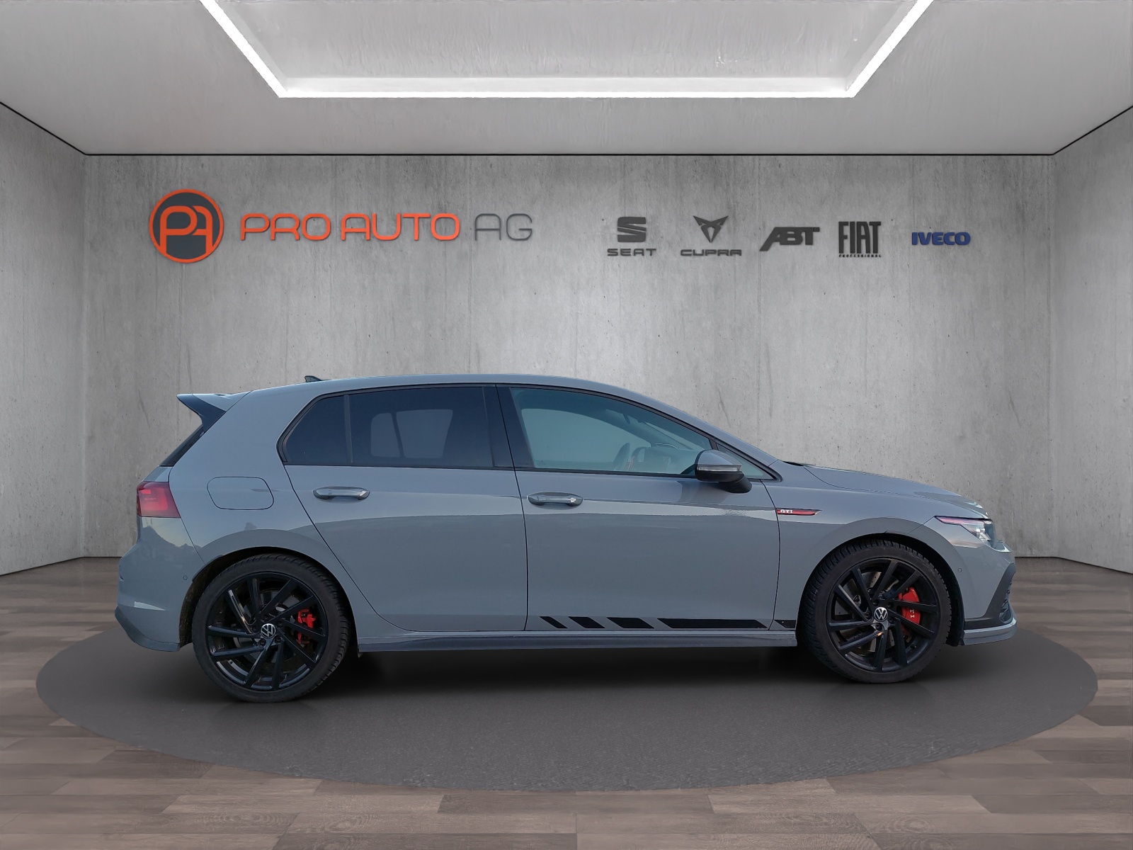 VW Golf 2.0 TSI GTI Clubsport DSG-image-5