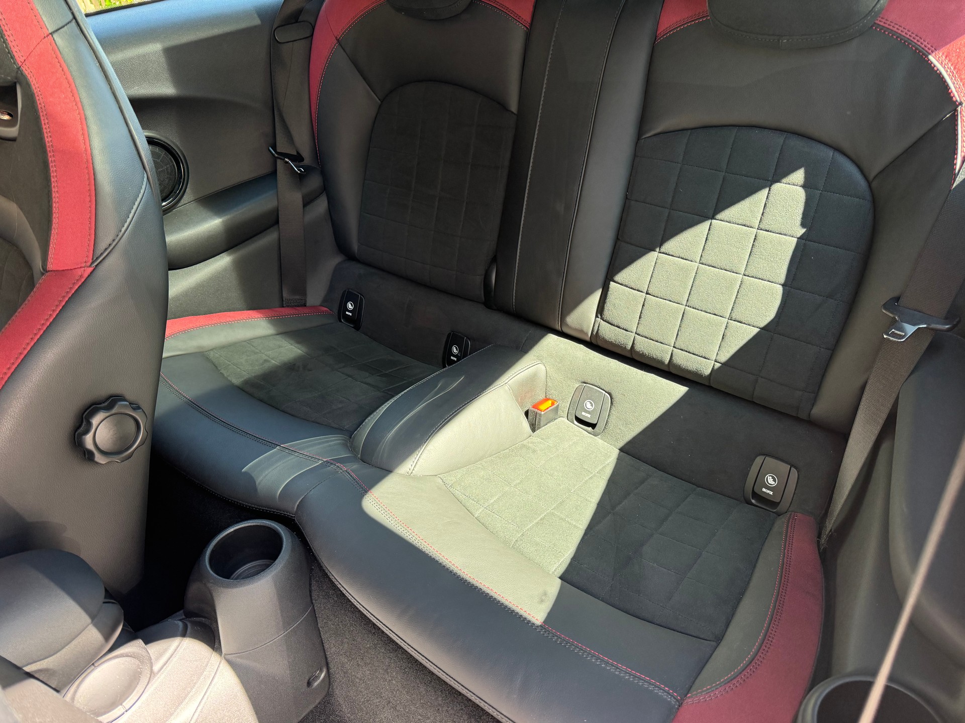 MINI Cooper John Cooper Works Steptronic-image-12
