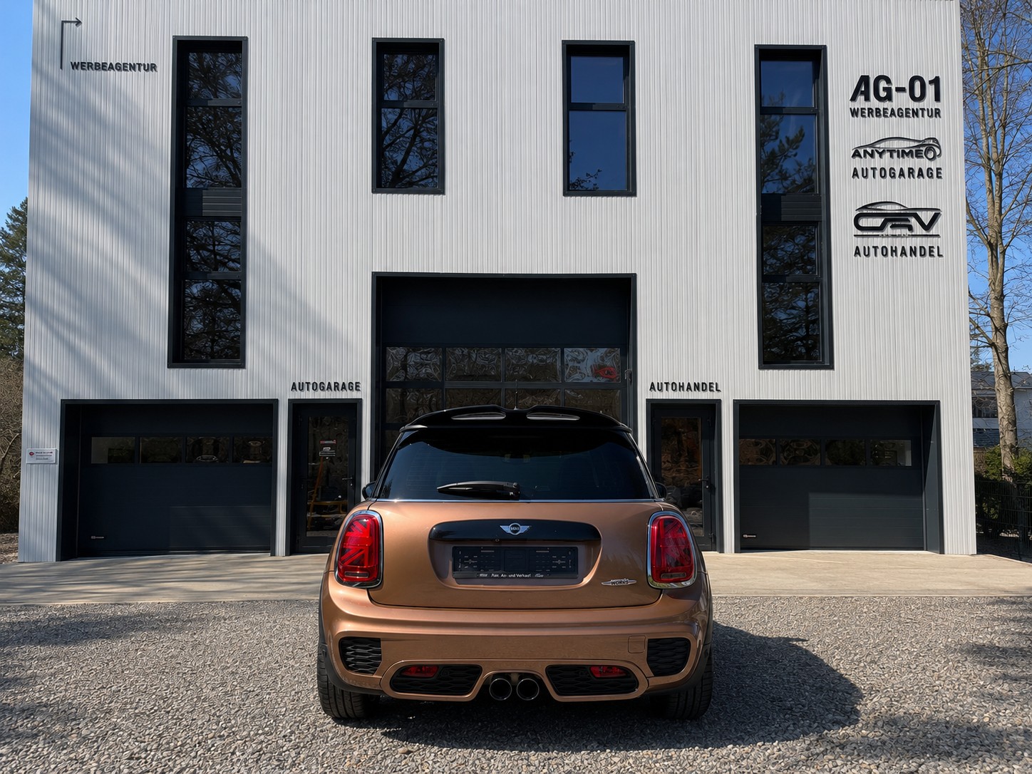 MINI Cooper John Cooper Works Steptronic-image-4
