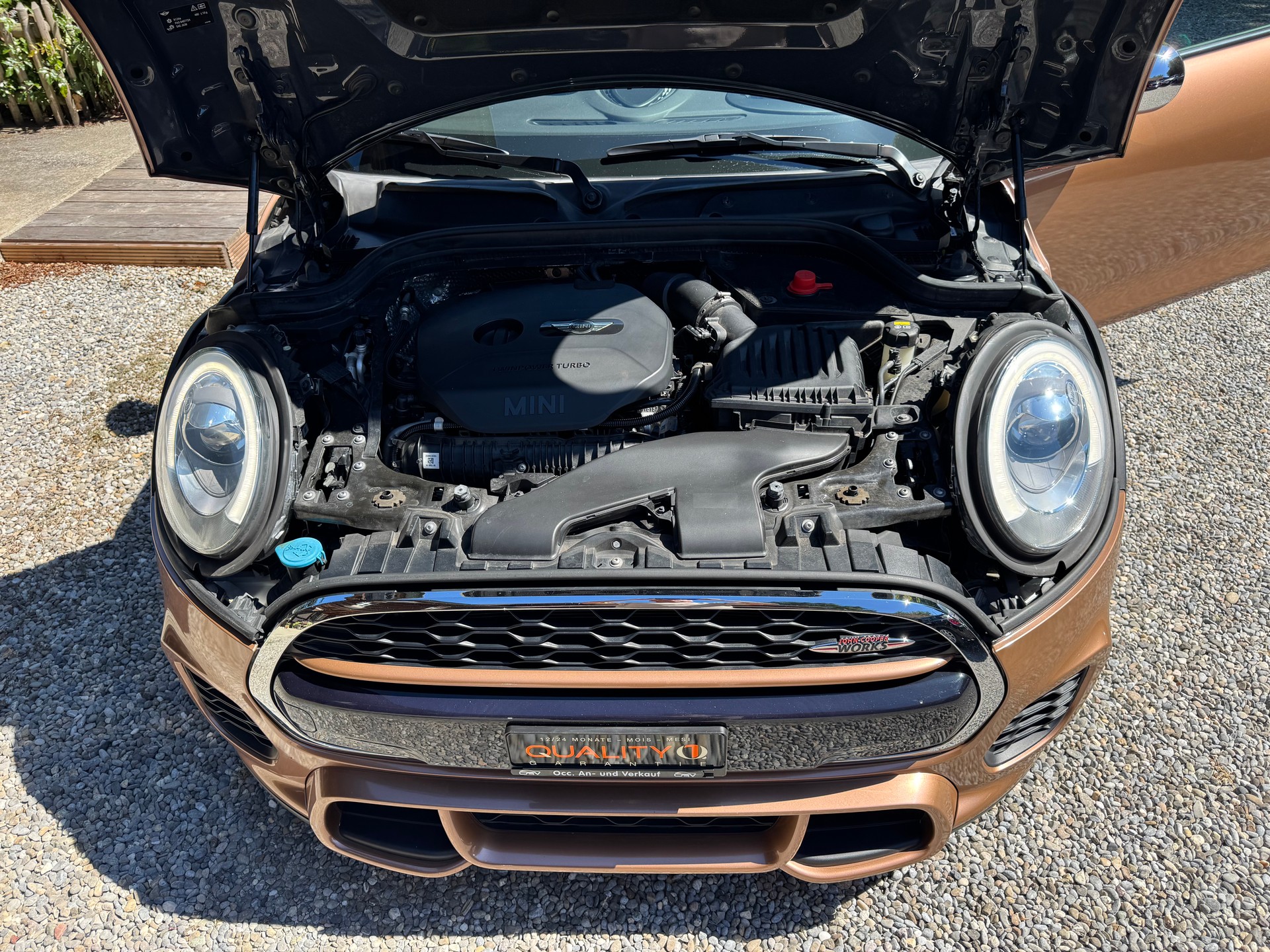 MINI Cooper John Cooper Works Steptronic-image-8
