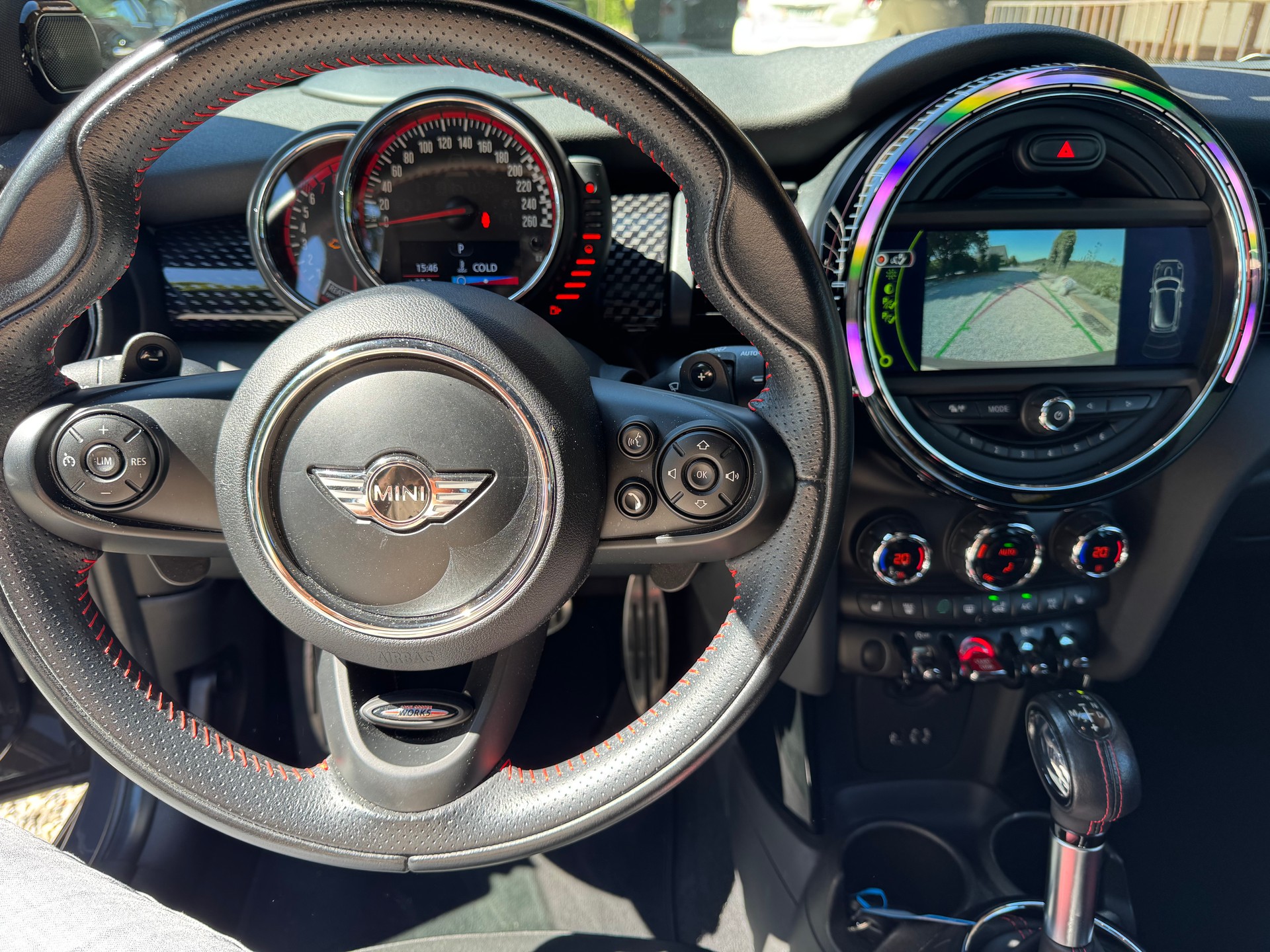 MINI Cooper John Cooper Works Steptronic-image-9