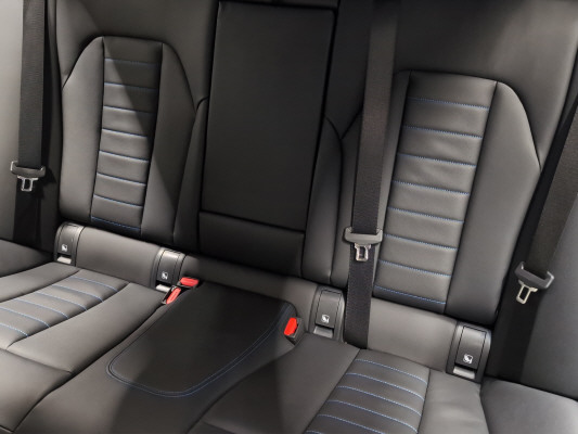BMW 320d xDr 48V Tour M Sport-image-9