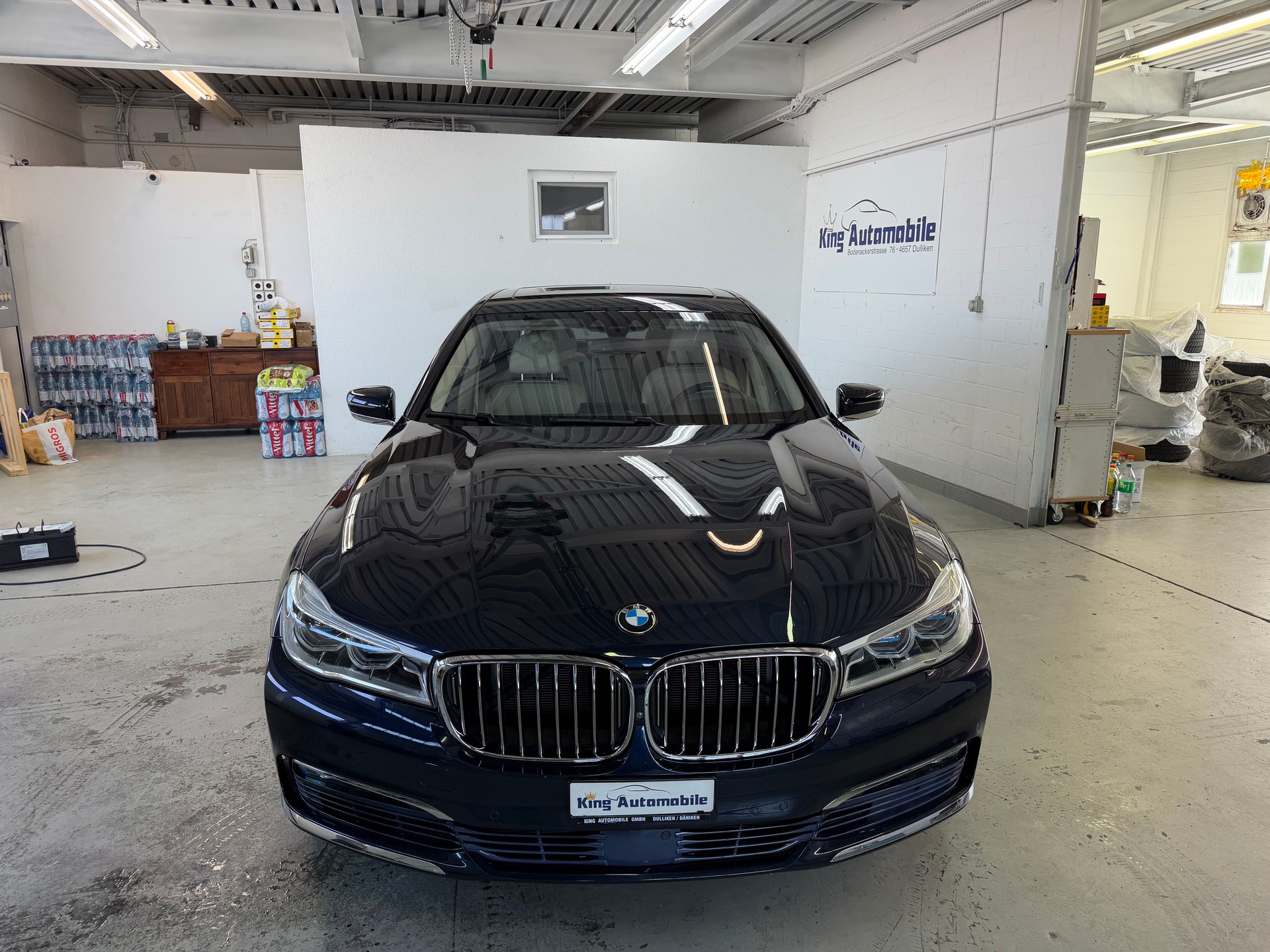 BMW 750Li xDrive Steptronic | CH-Auto | BMW Service | Laserlight | Executive Lounge-showroom-element-2