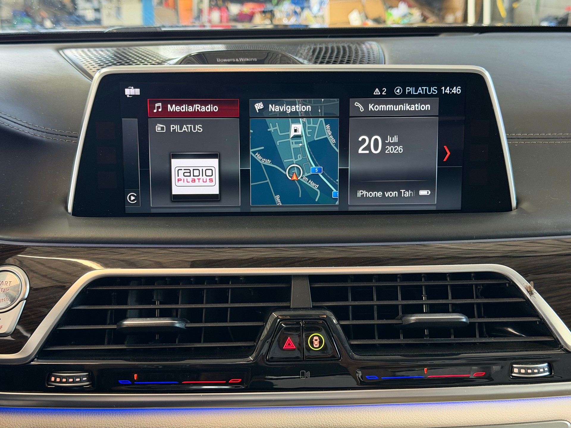 BMW 750Li xDrive Steptronic | CH-Auto | BMW Service | Laserlight | Executive Lounge-image-23