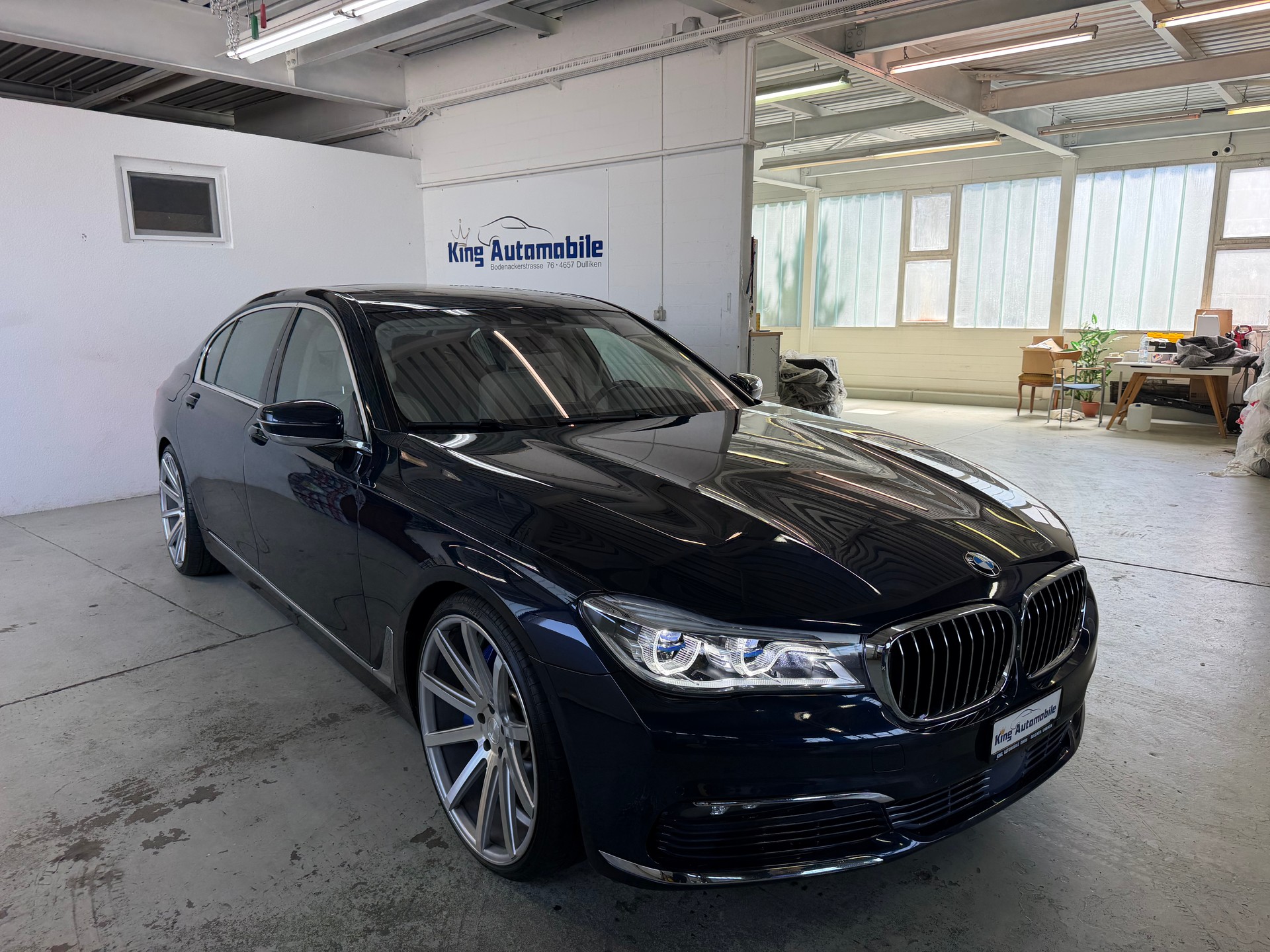 BMW 750Li xDrive Steptronic | CH-Auto | BMW Service | Laserlight | Executive Lounge