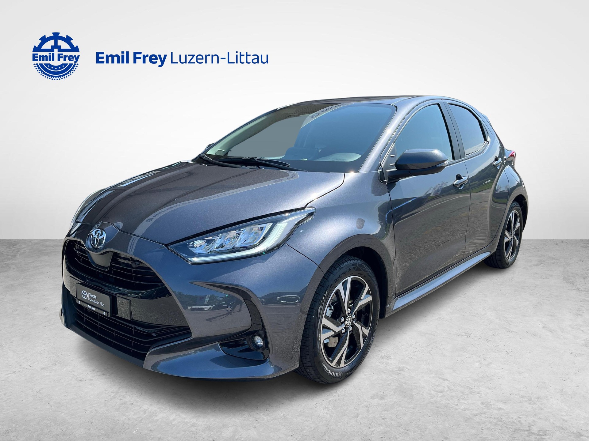 TOYOTA Yaris 1.5 VVT-i HSD Trend