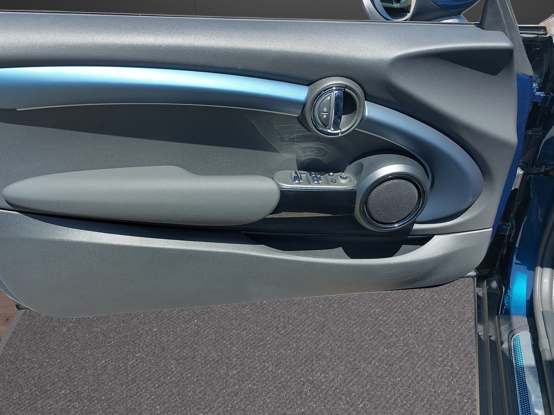 MINI Cabrio F57 2.0i Cooper S SDKG-image-11