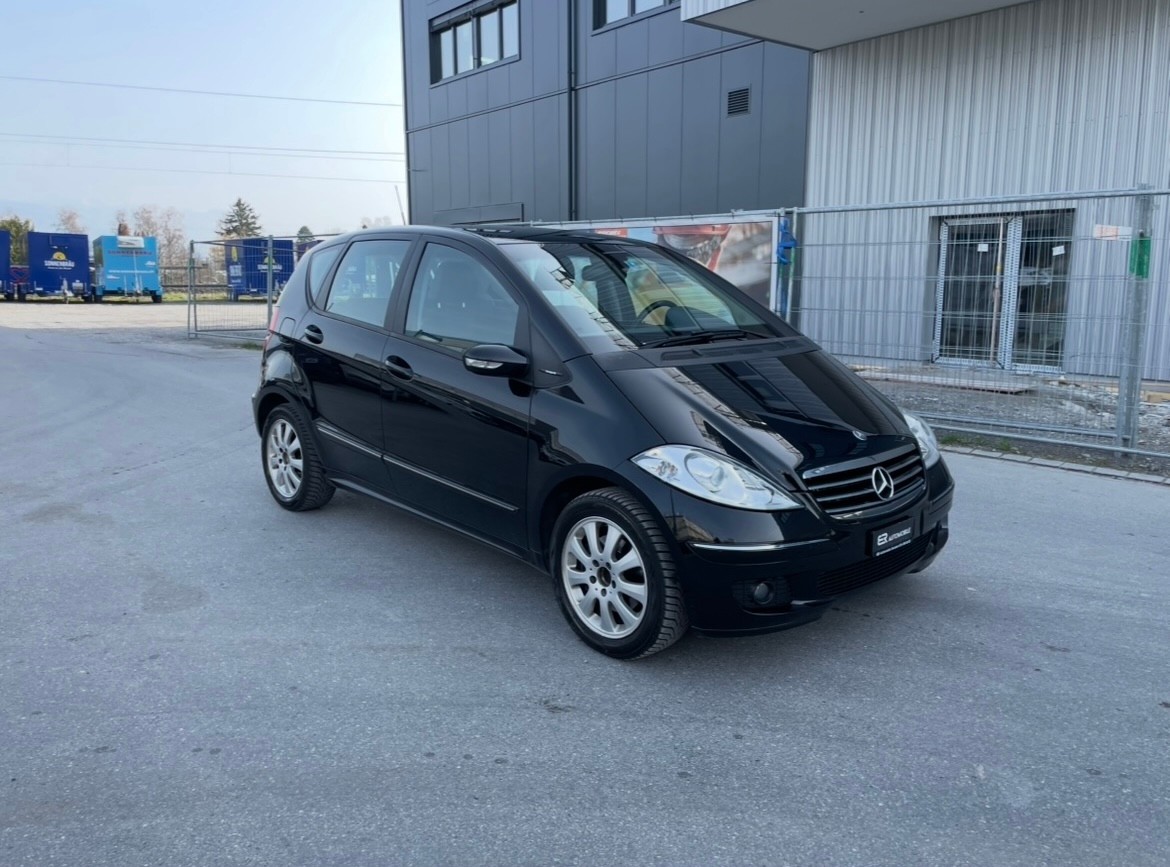 MERCEDES-BENZ A 200 T Avantgarde-image-1