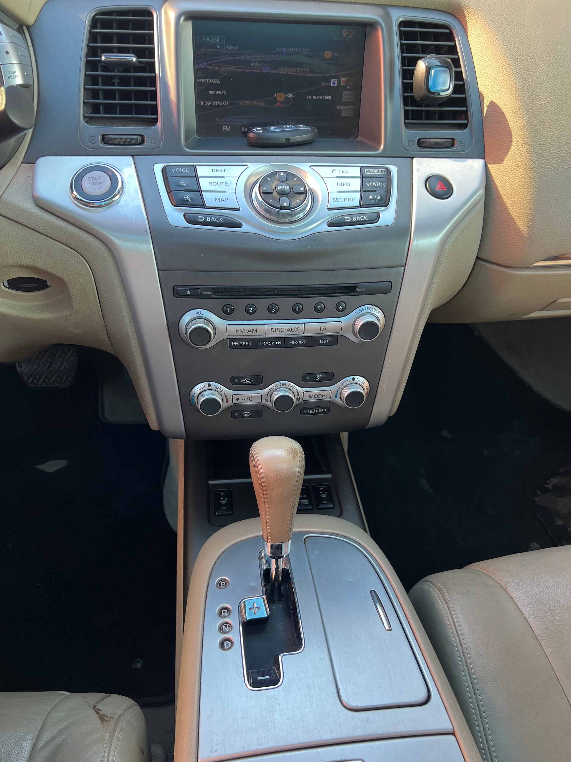 NISSAN Murano 2.5 dCi Executive Automatic-image-9
