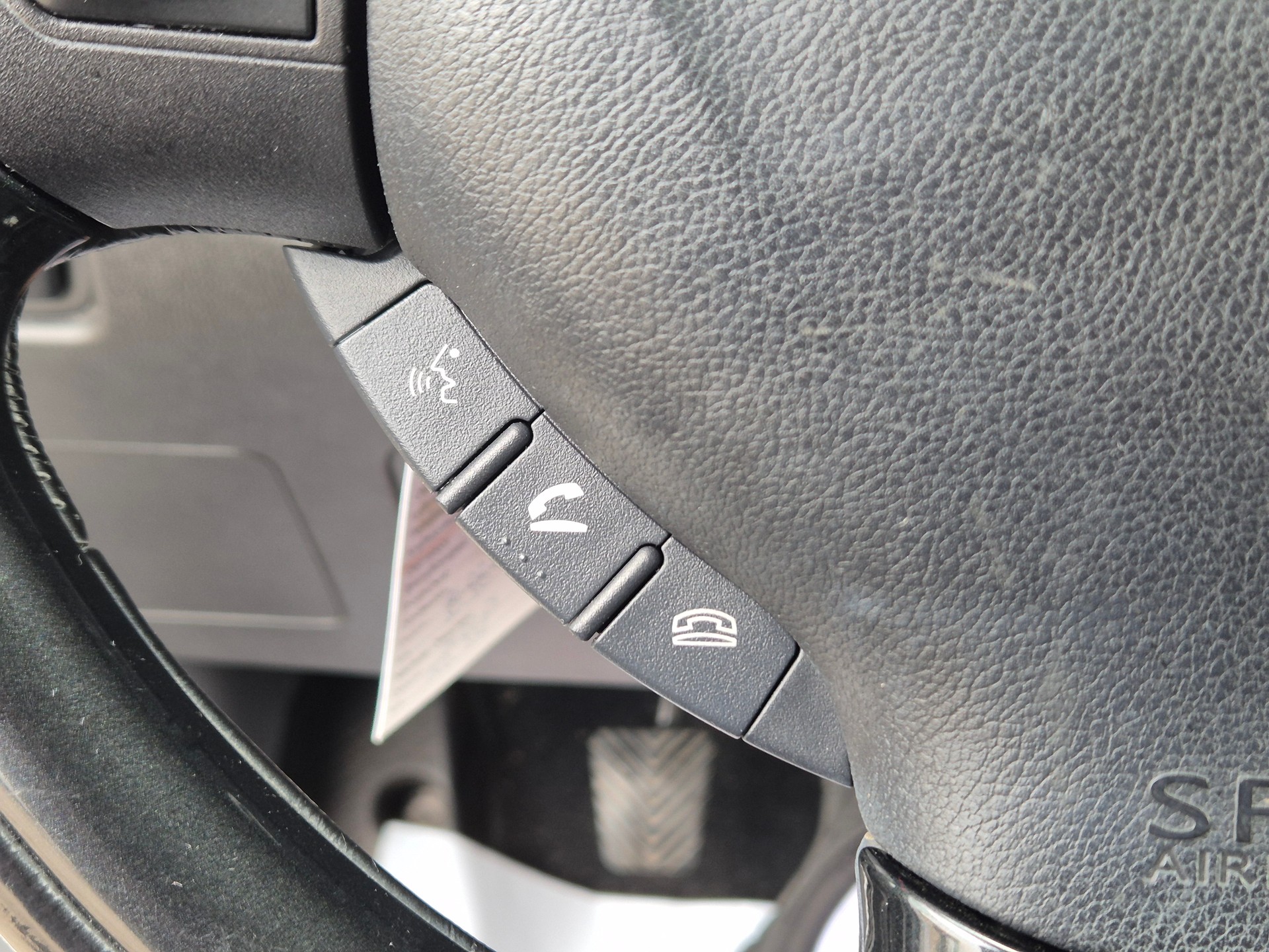 CITROEN C4 Aircross 1.6 HDi Séduction 4WD-image-21