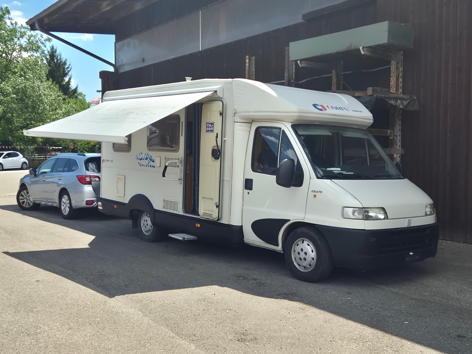 FIAT Ducato 14 Diesel 6 Plätze ab MFK Top CH-Fahrzeug-image-0