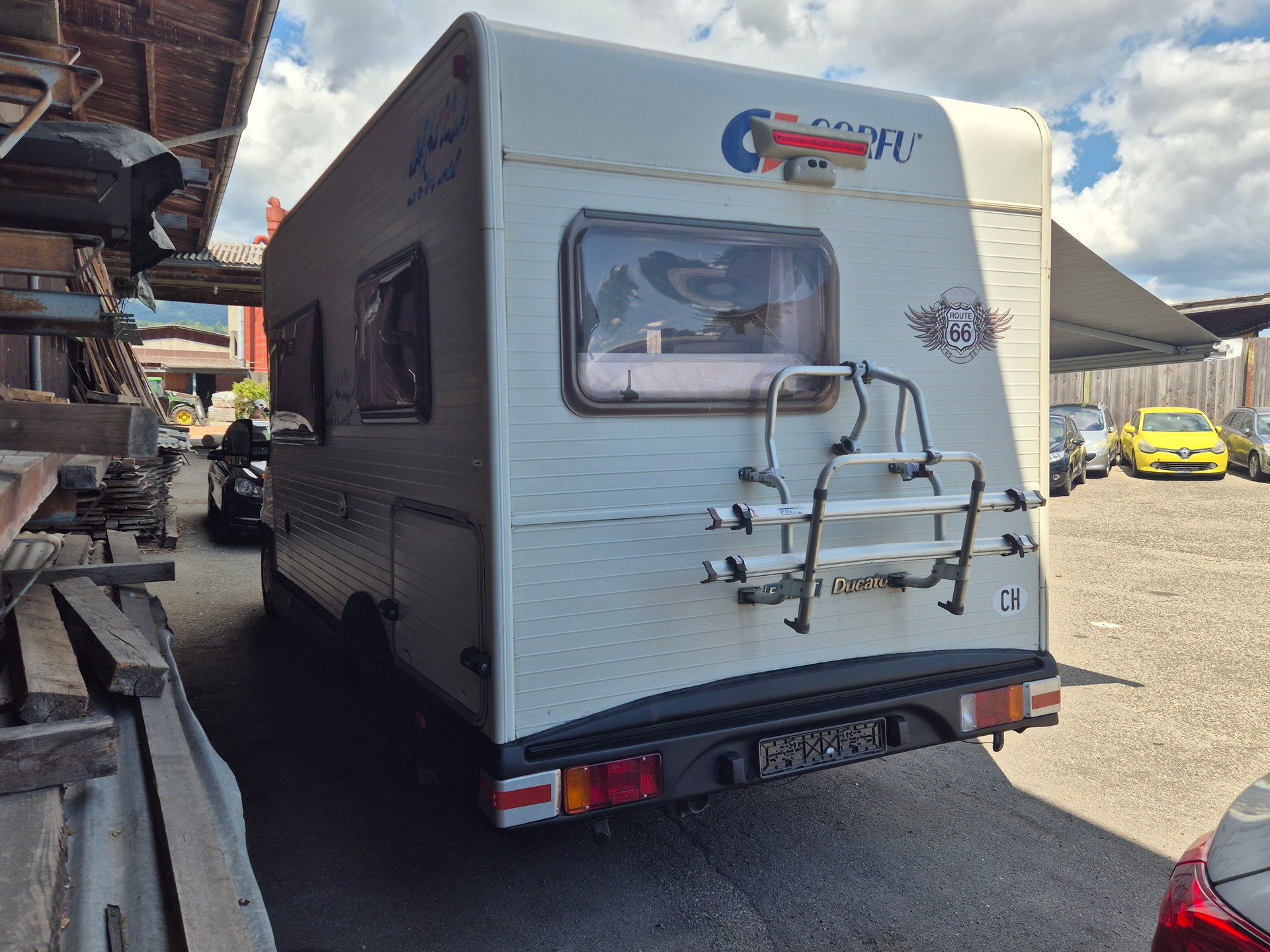 FIAT Ducato 14 Diesel 6 Plätze ab MFK Top CH-Fahrzeug-image-2