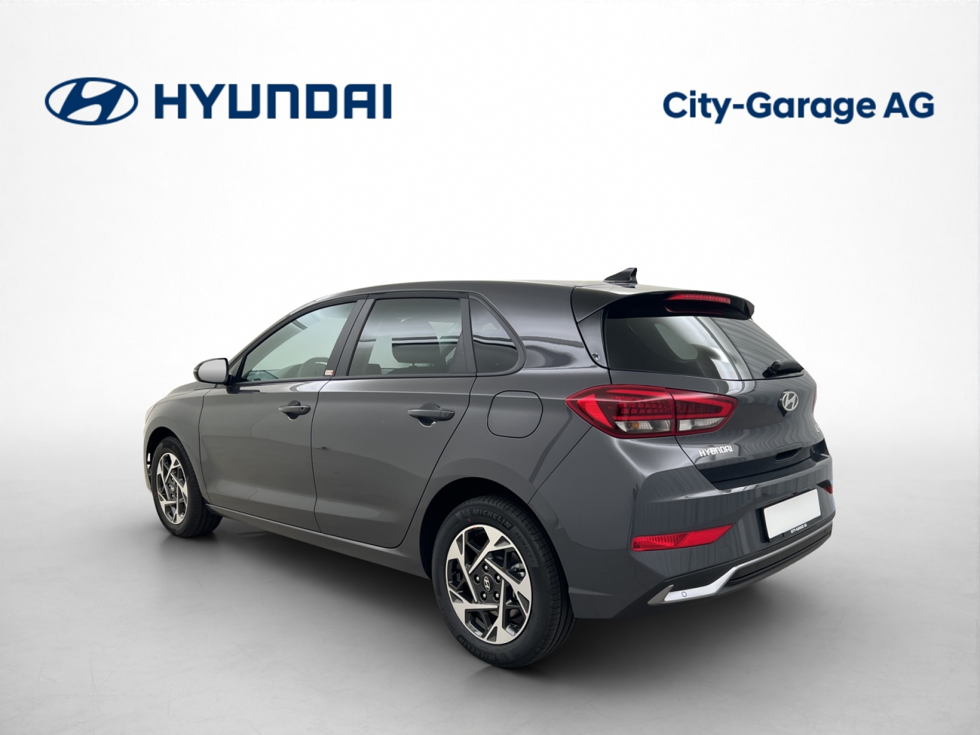 HYUNDAI i30 1.5 T-GDi Amplia-image-1
