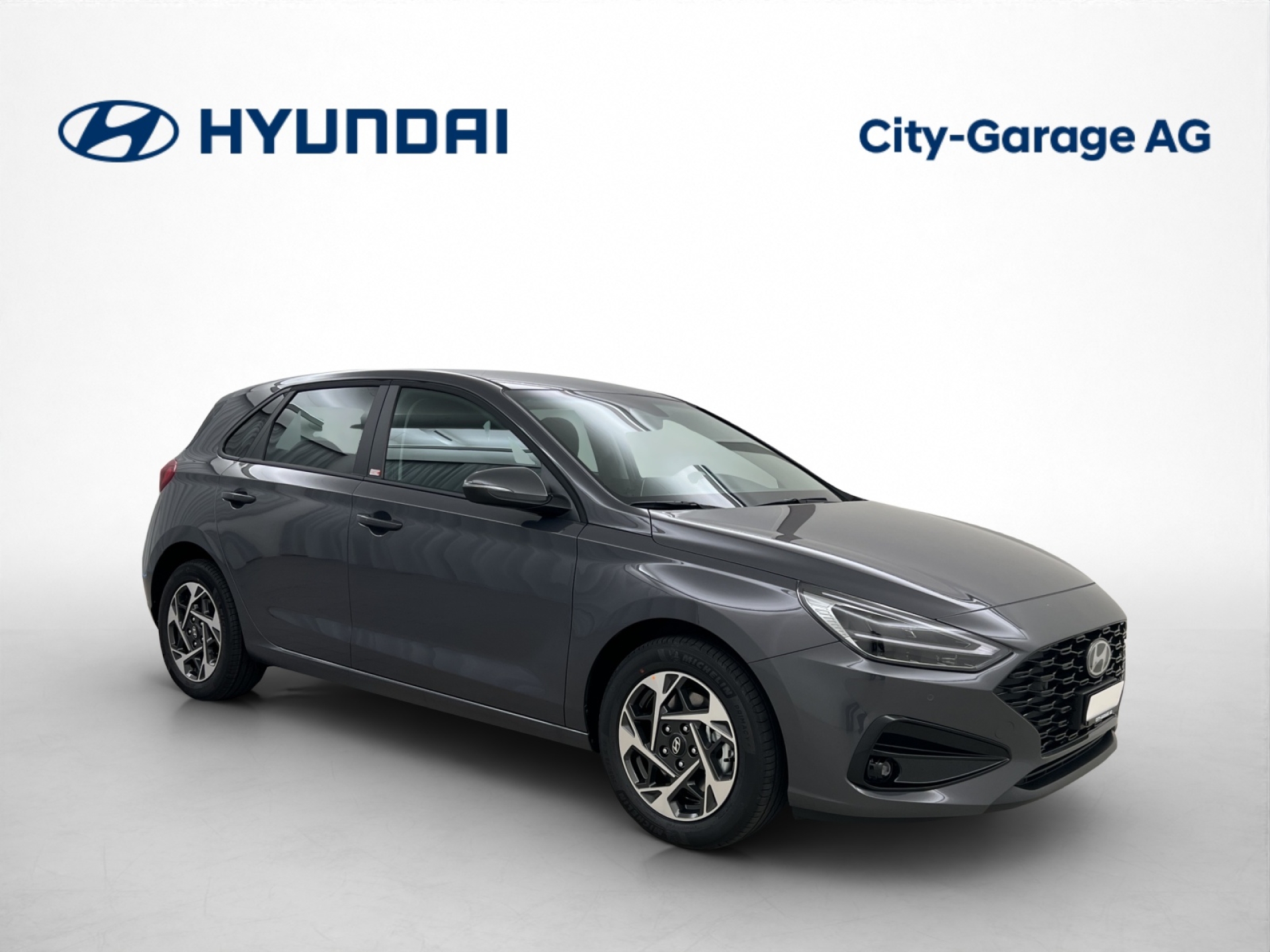 HYUNDAI i30 1.5 T-GDi Amplia-image-3