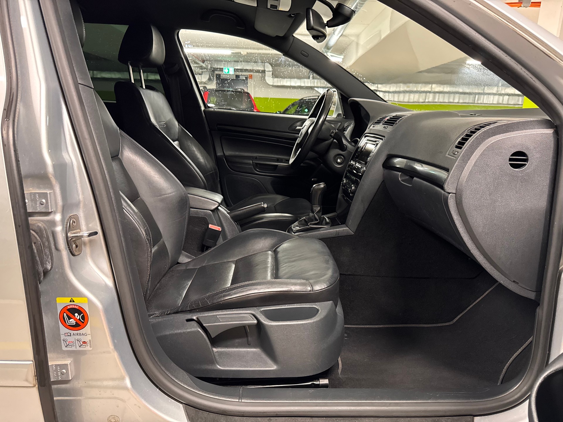 SKODA Octavia Combi 2.0 TSI RS-image-11