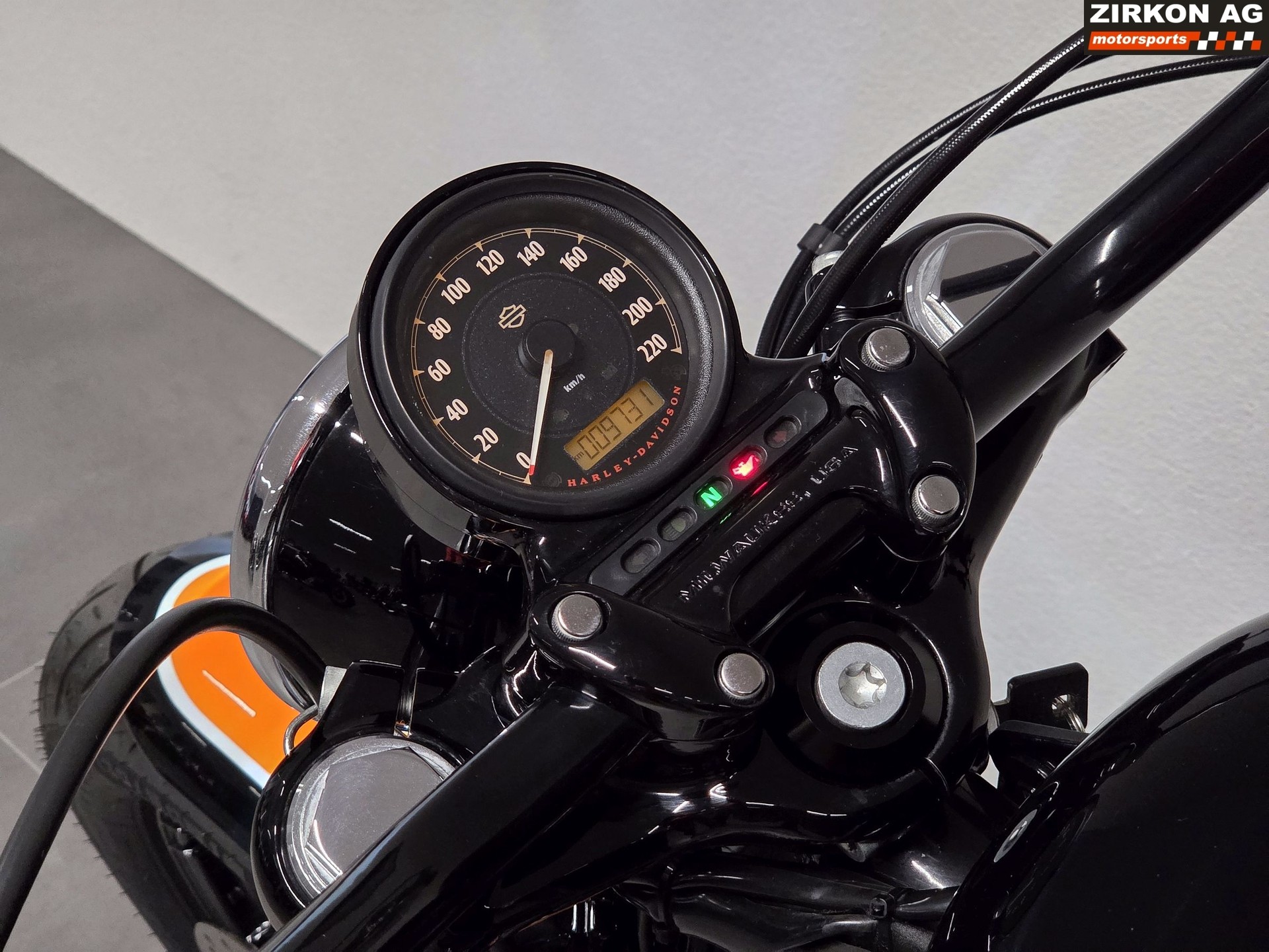 HARLEY-DAVIDSON XL 1200 X Forty Eight ABS Custom (35/49kW)-image-11