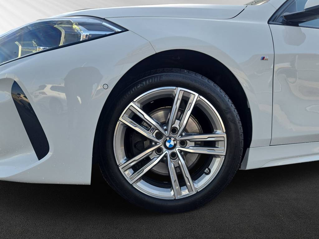 BMW 118d Pure M Sport-image-9
