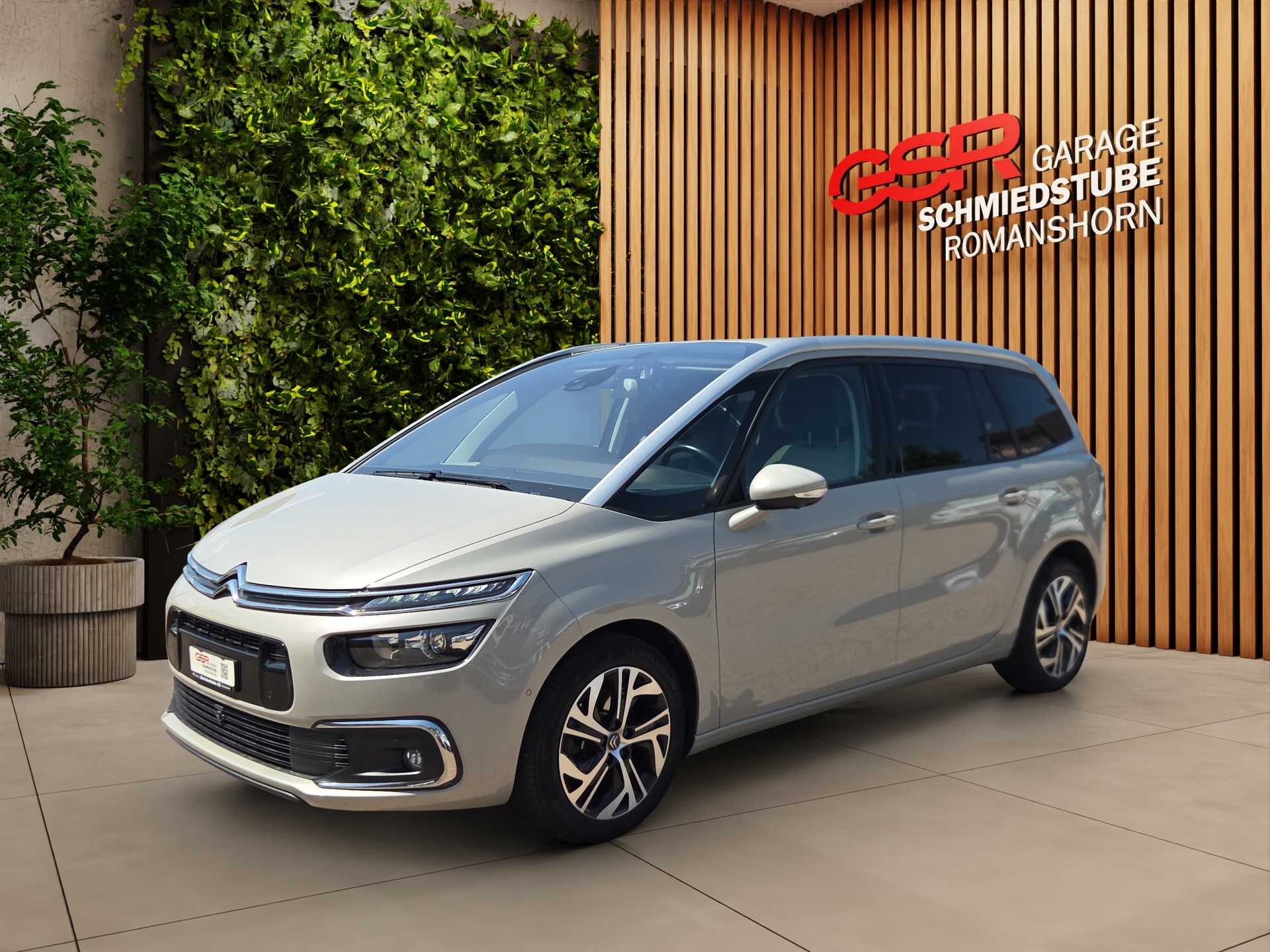 CITROEN Grand C4 Picasso 2.0 BlueHDi Shine EAT6-image-0