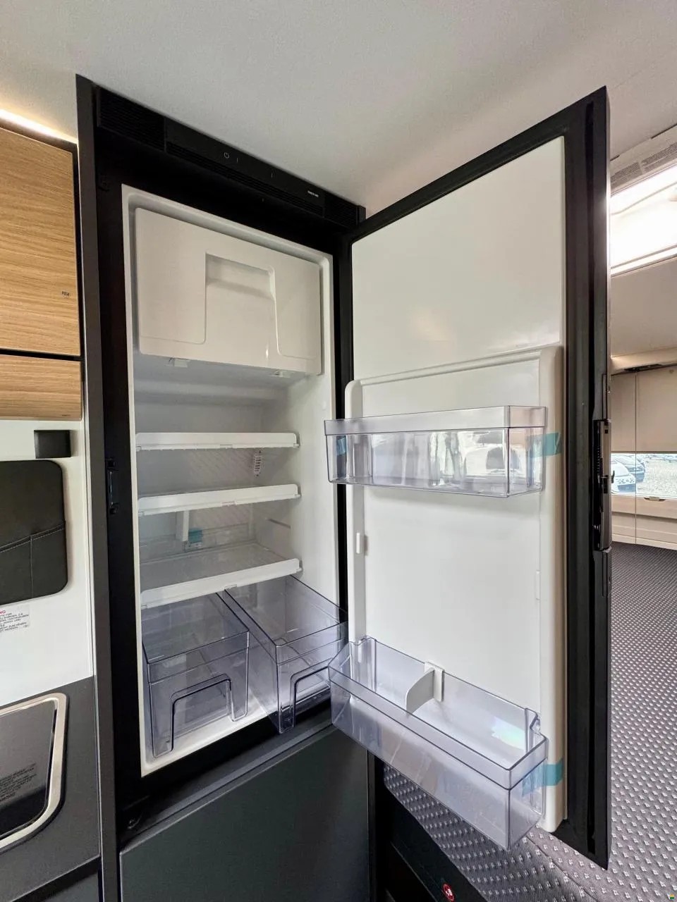 ADRIA Twin Max 680 SGX-image-9