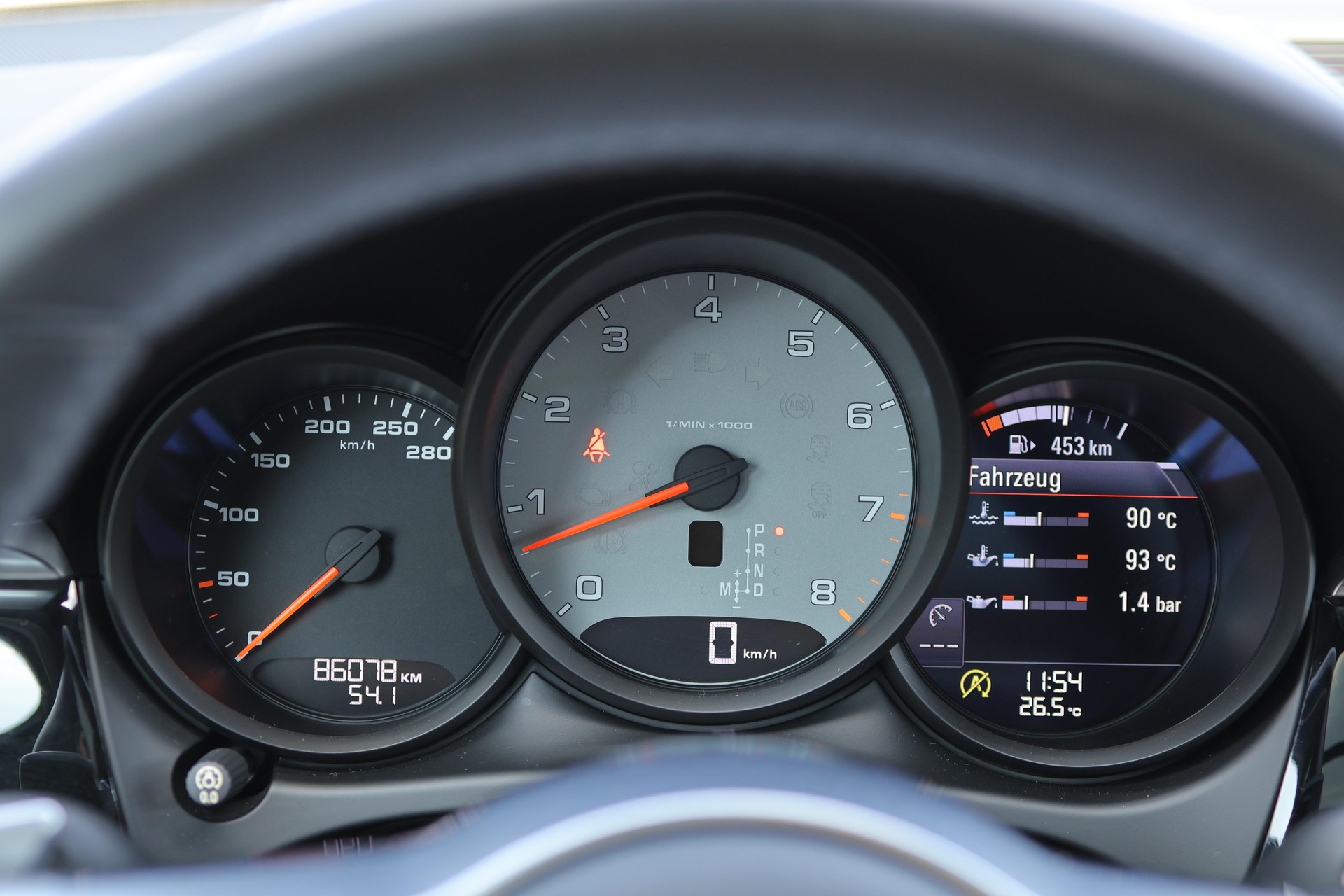 PORSCHE Macan 3.0 V6 S * LUFTFEDERUNG * 360° KAMERA * PANORAMADACH * BOSE SOUNDSYSTEM *-image-17