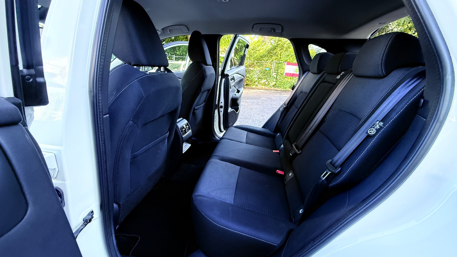 NISSAN Qashqai 1.3 DIG-T MHEV Tekna Xtronic 4x4-image-14