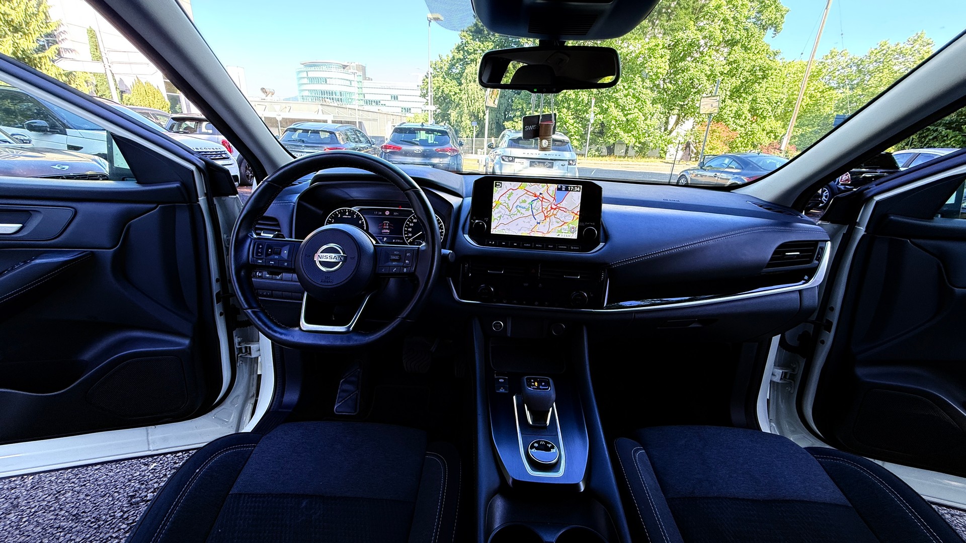 NISSAN Qashqai 1.3 DIG-T MHEV Tekna Xtronic 4x4-image-11