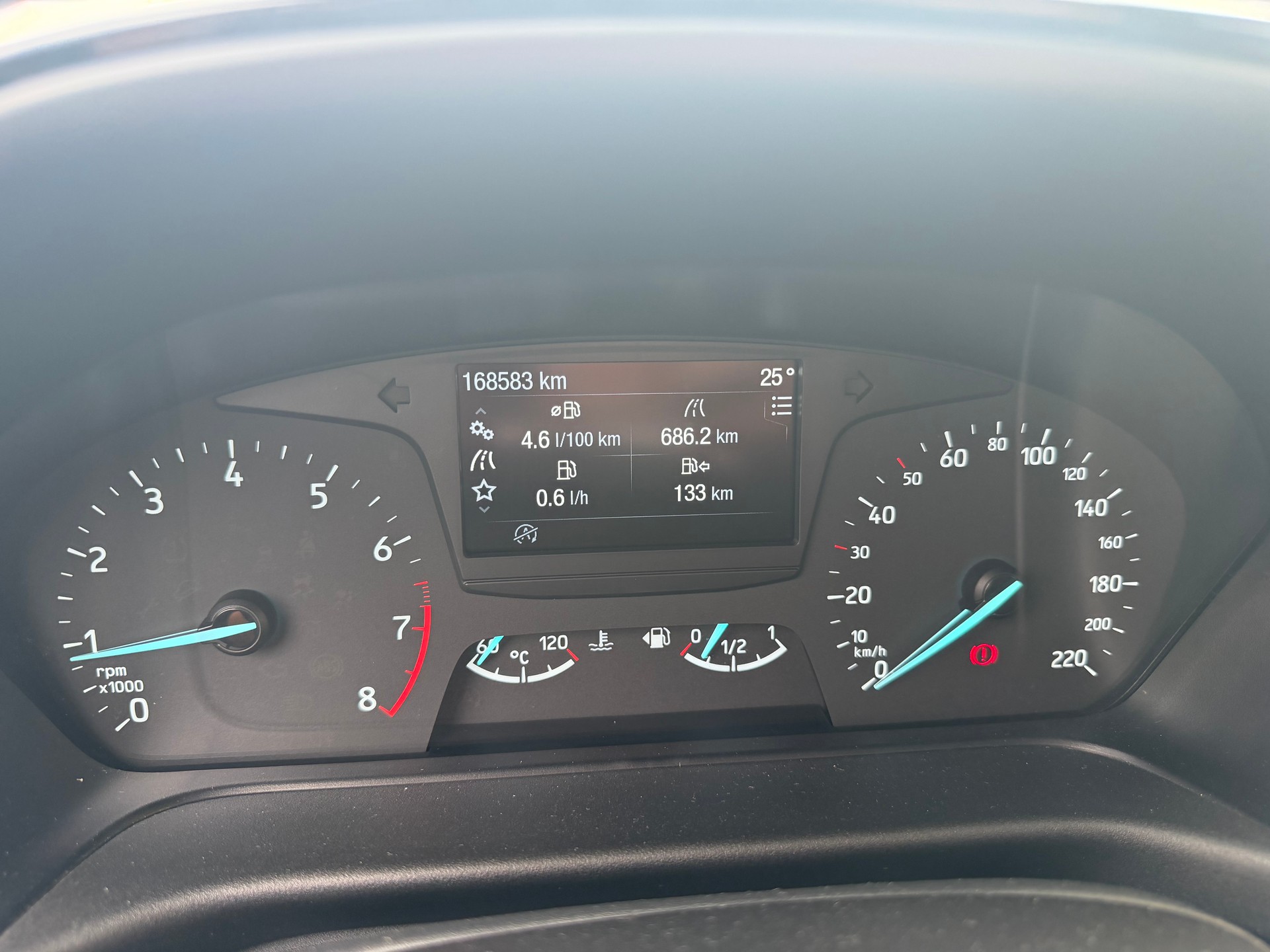 FORD Fiesta 1.0 SCTi Trend-image-10