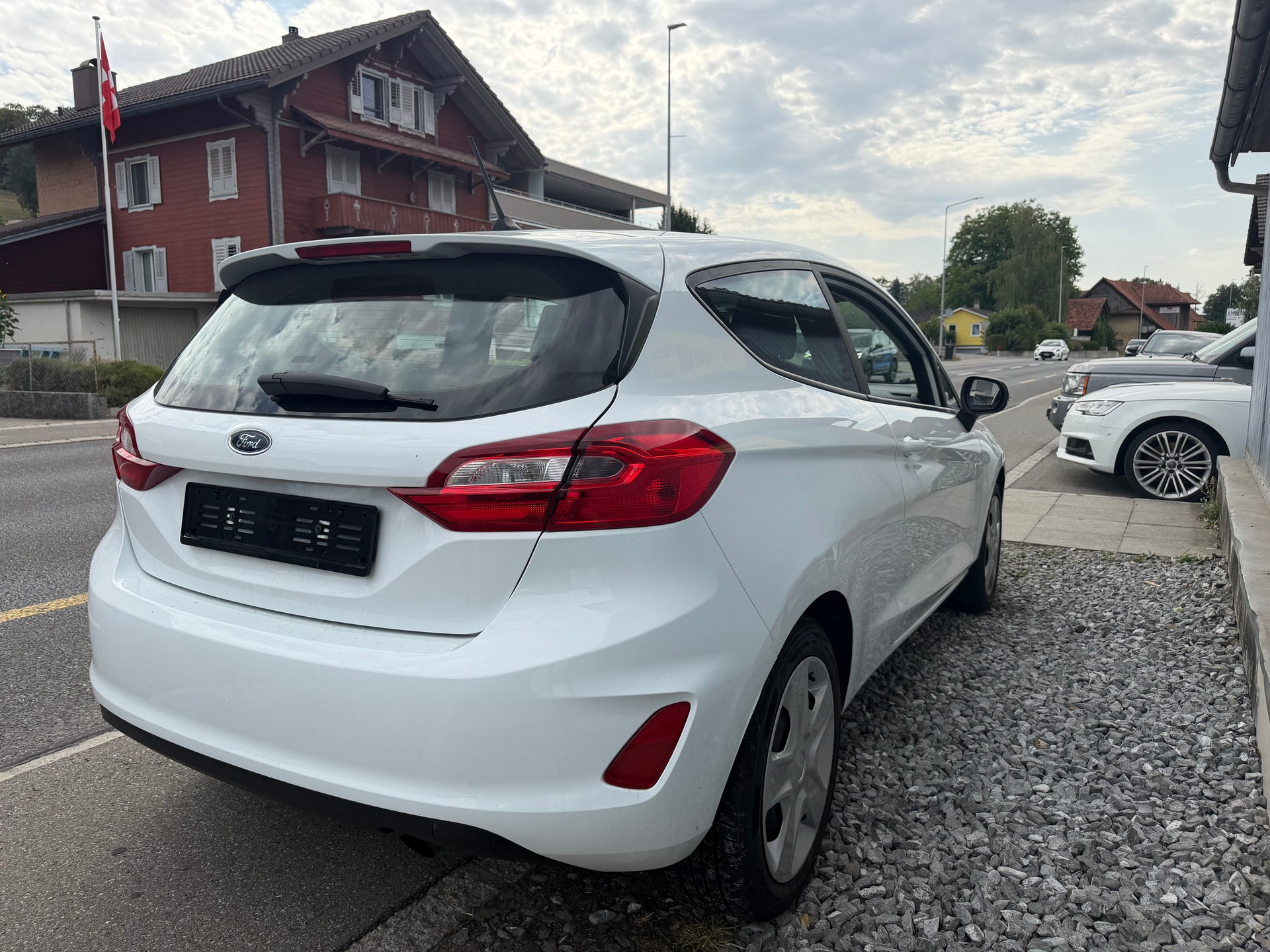 FORD Fiesta 1.0 SCTi Trend-image-5