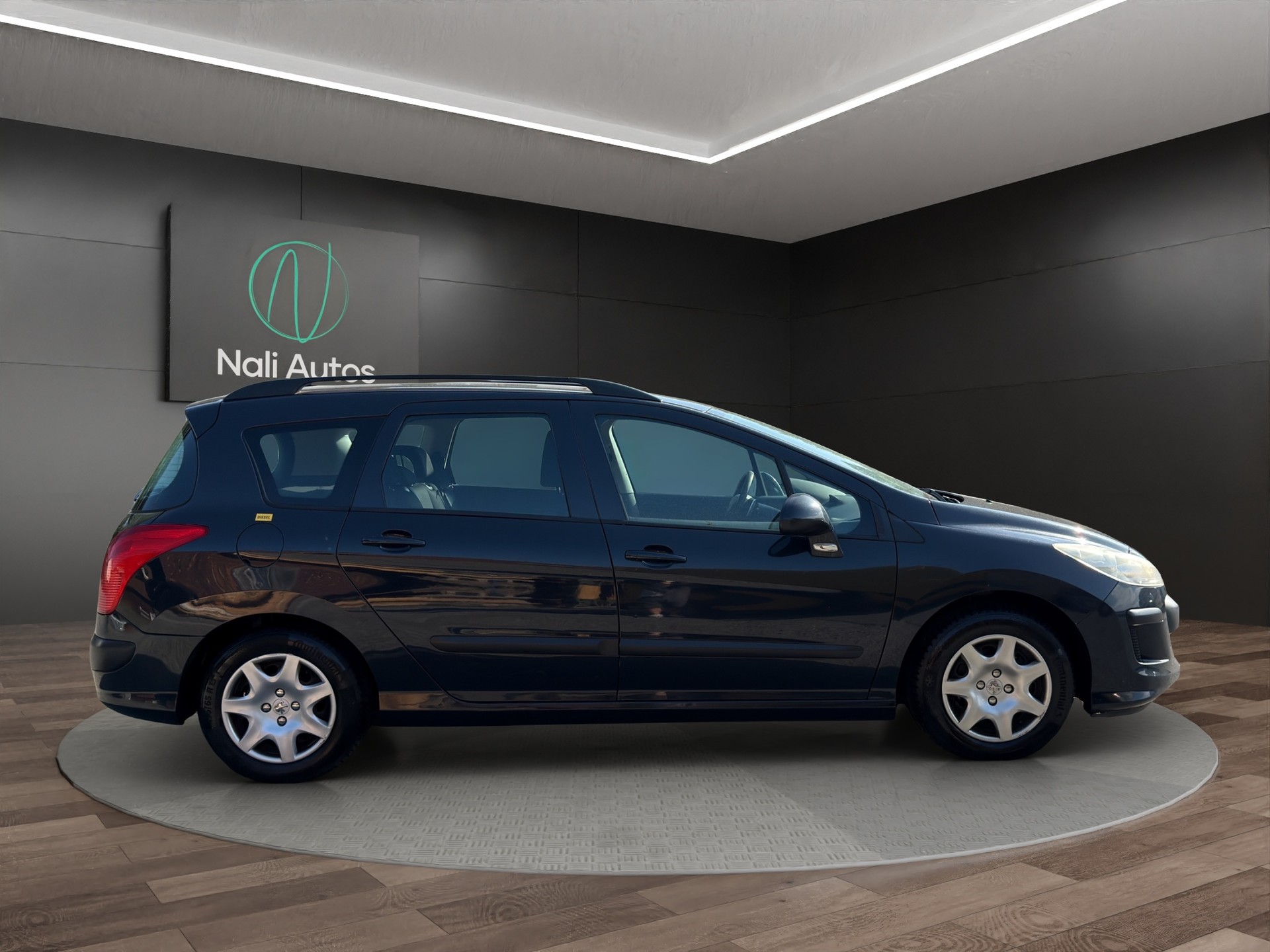 PEUGEOT 308 SW 1.6 HDI Trendy-image-3
