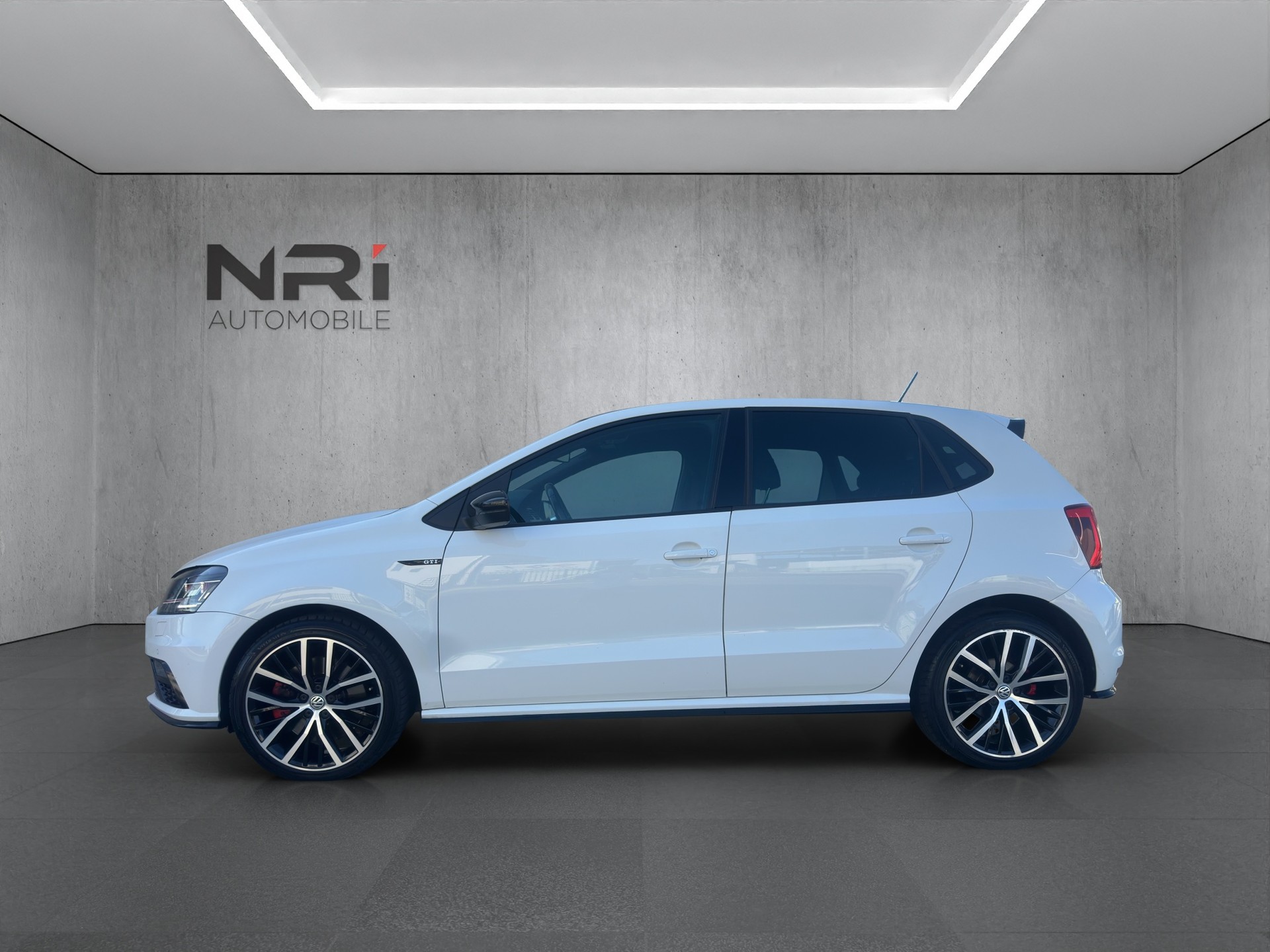 VW Polo 1.8 TSI GTI DSG-image-7
