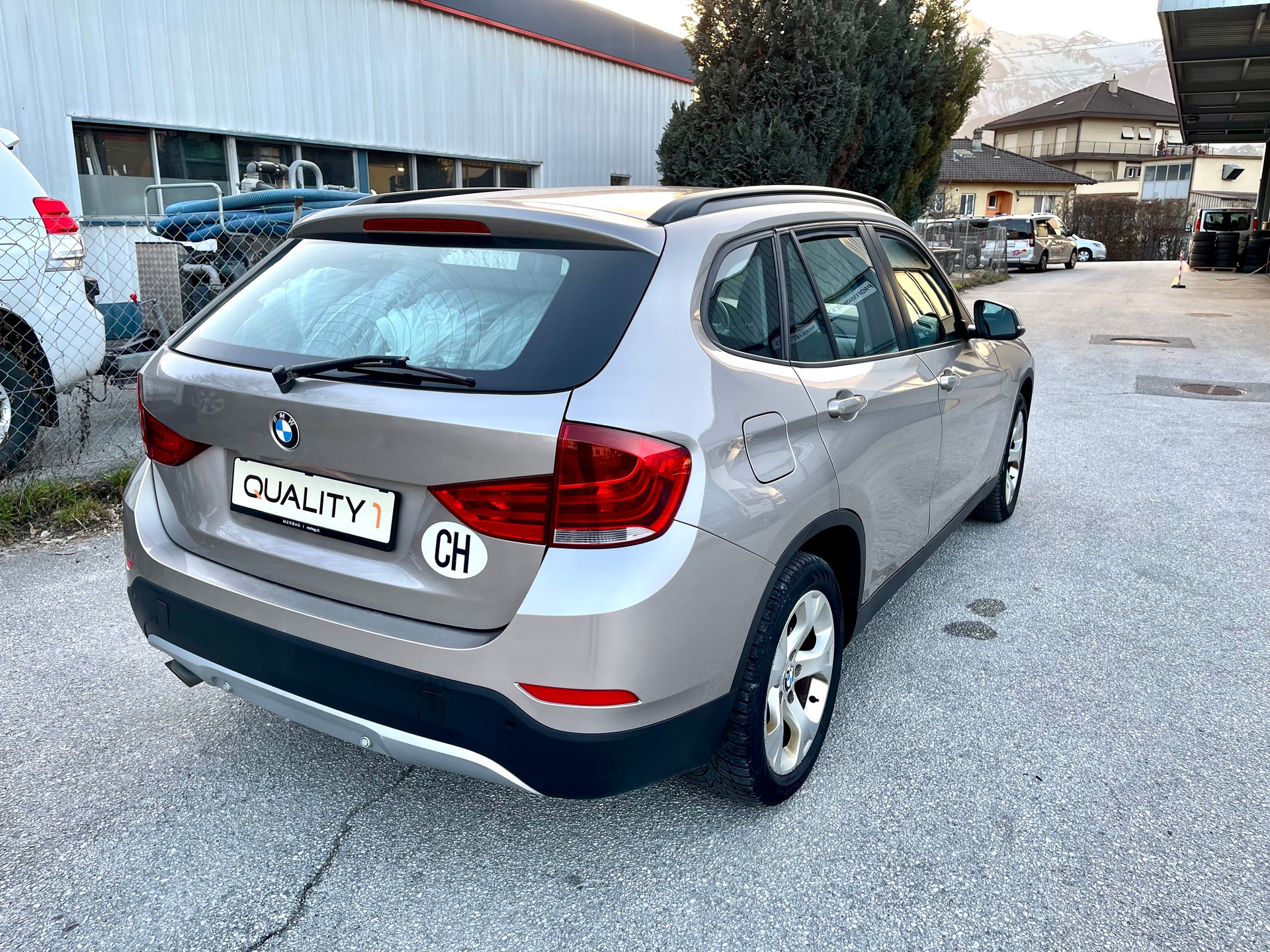 BMW X1 xDrive 18d Sport Line-image-10