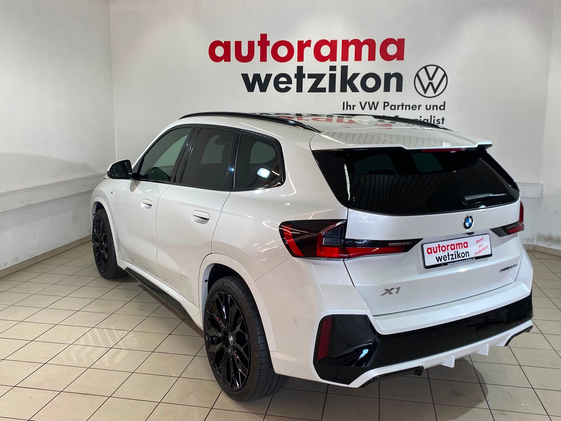 BMW X1 xDrive 23d 48V M Sport-image-2