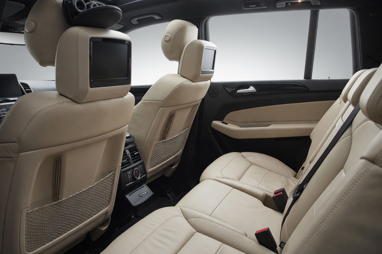 MERCEDES-BENZ GLS 350 d 4Matic 9G-TRONIC-image-9