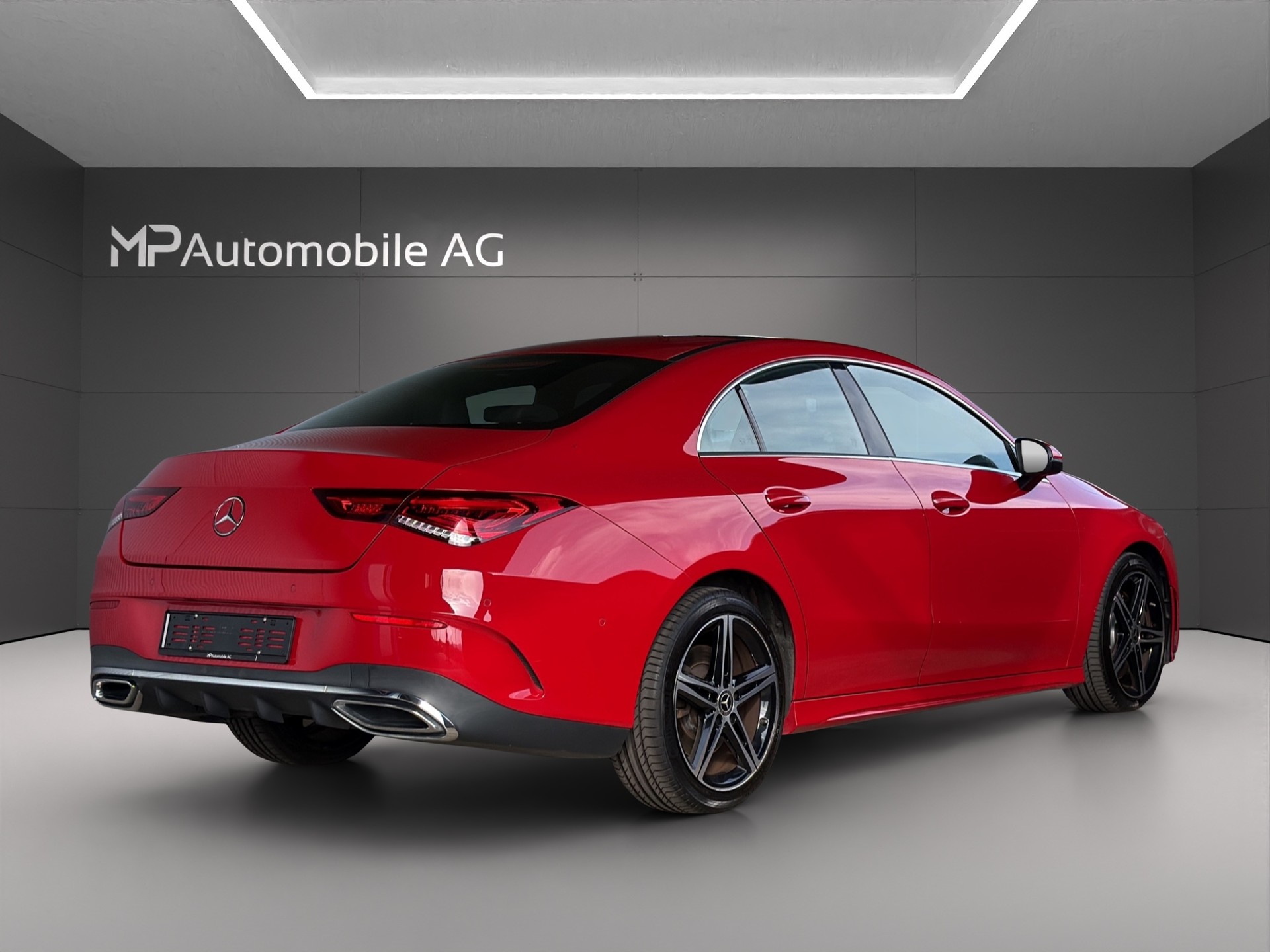 MERCEDES-BENZ CLA 220 AMG Line 7G-DCT-showroom-element-2