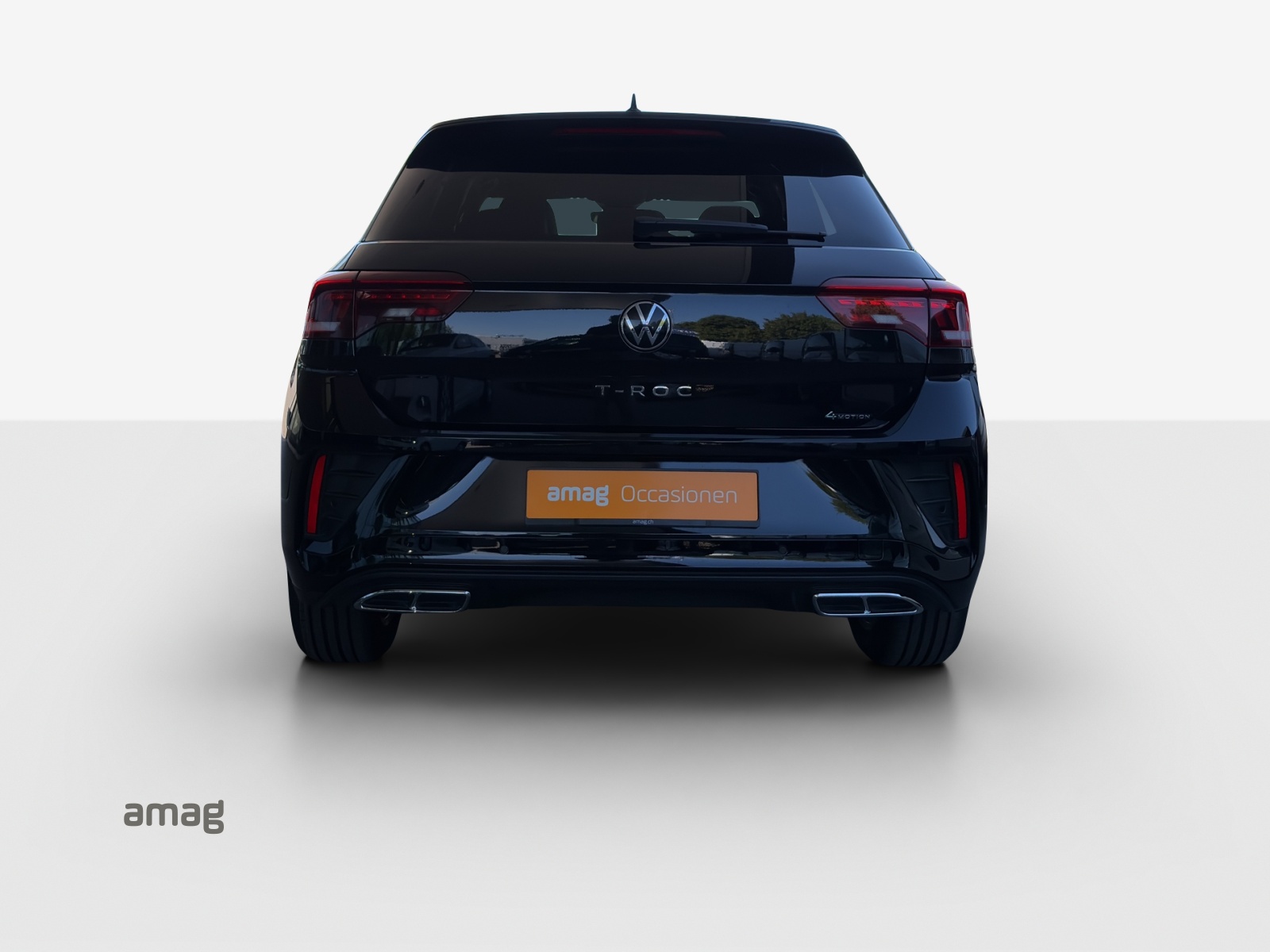 VW T-Roc 2.0 TSI R-Line DSG 4Motion-image-3