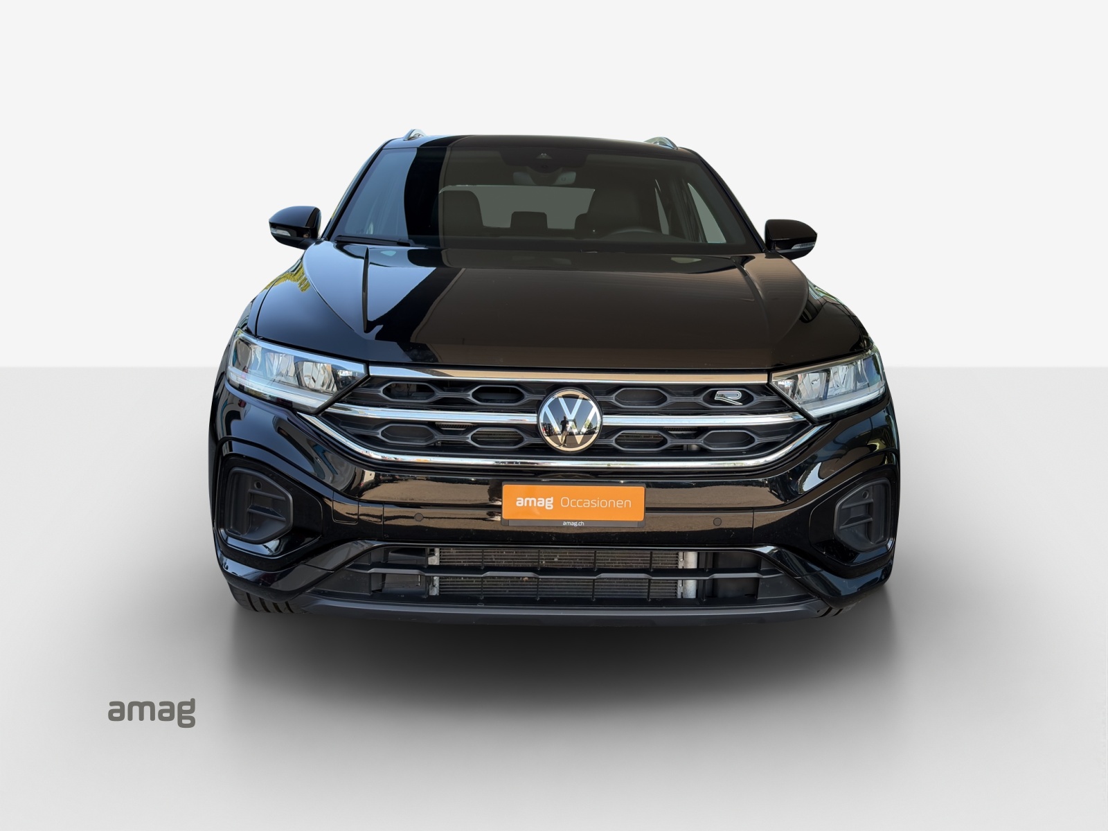 VW T-Roc 2.0 TSI R-Line DSG 4Motion-image-6